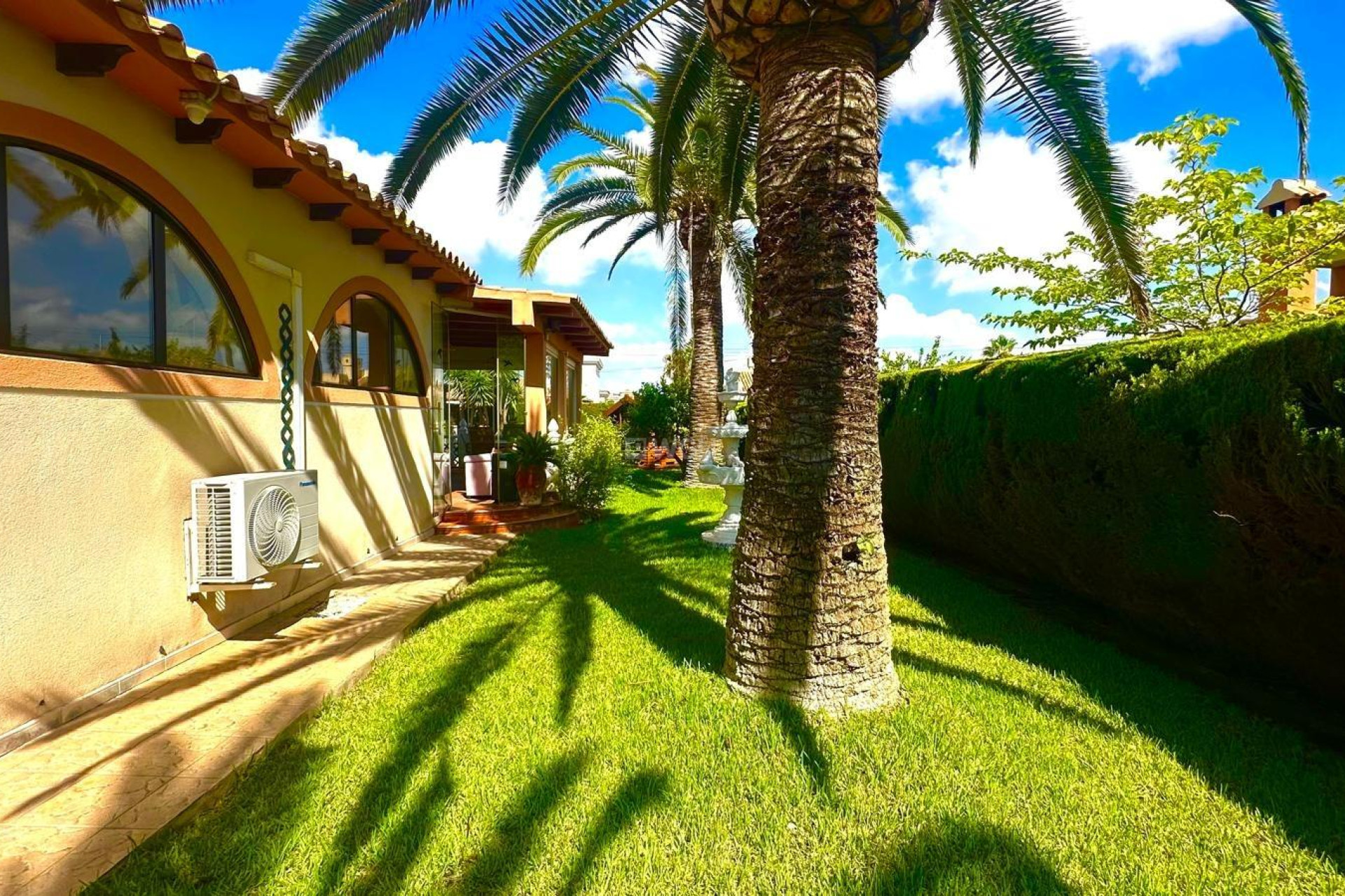 Odsprzedaż - Villa - Cabo Roig - Costa Blanca