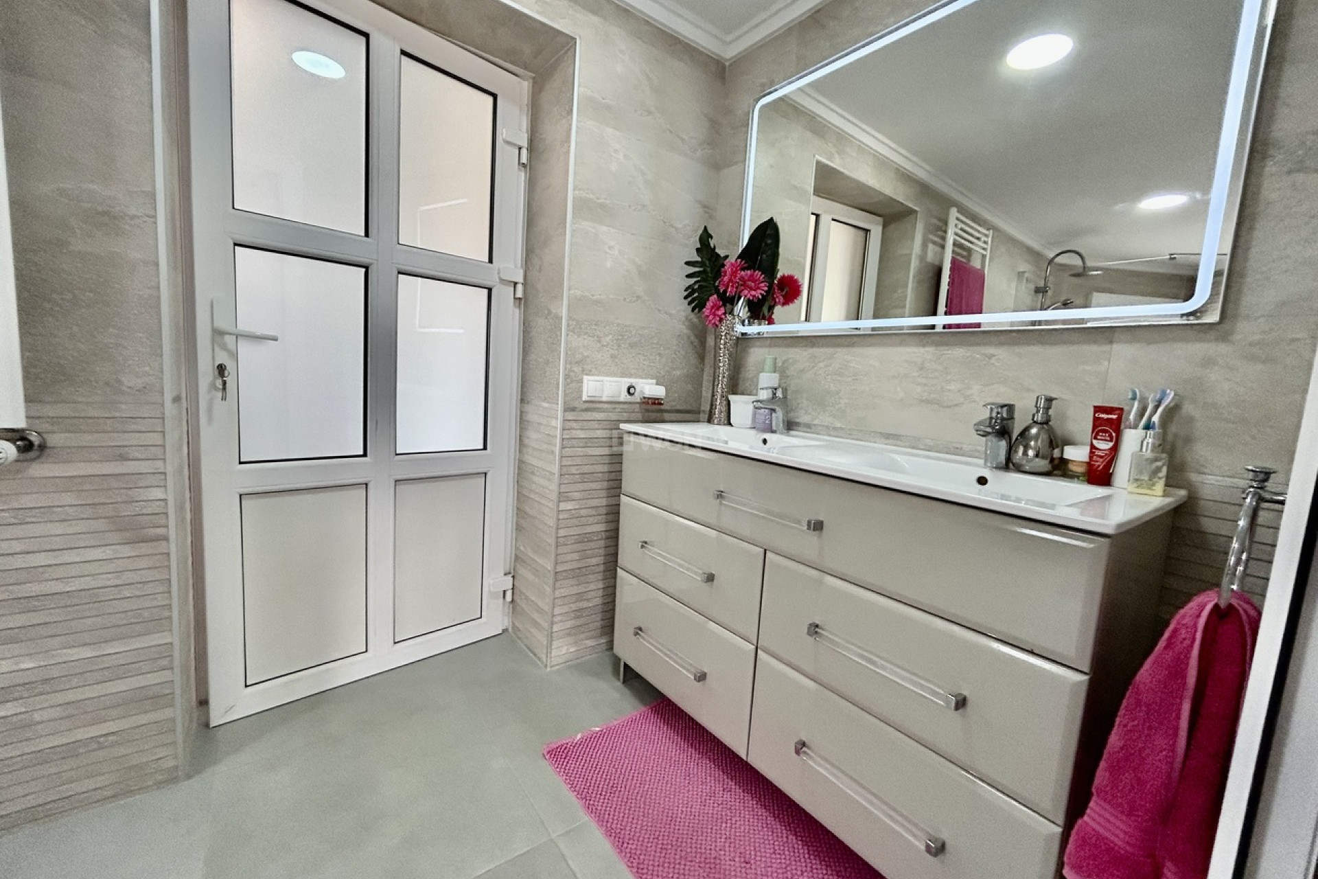 Odsprzedaż - Villa - Cabo Roig - Costa Blanca