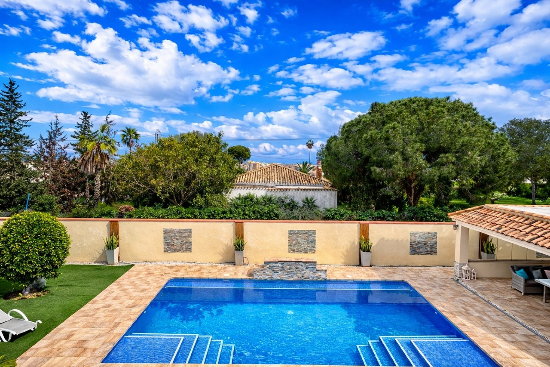 Odsprzedaż - Villa - Cabo Roig - Costa Blanca