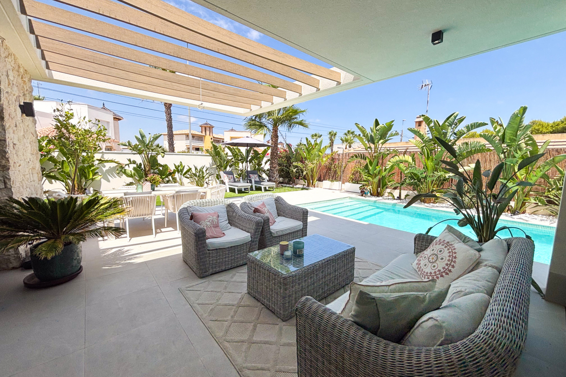 Odsprzedaż - Villa - Cabo Roig - Costa Blanca