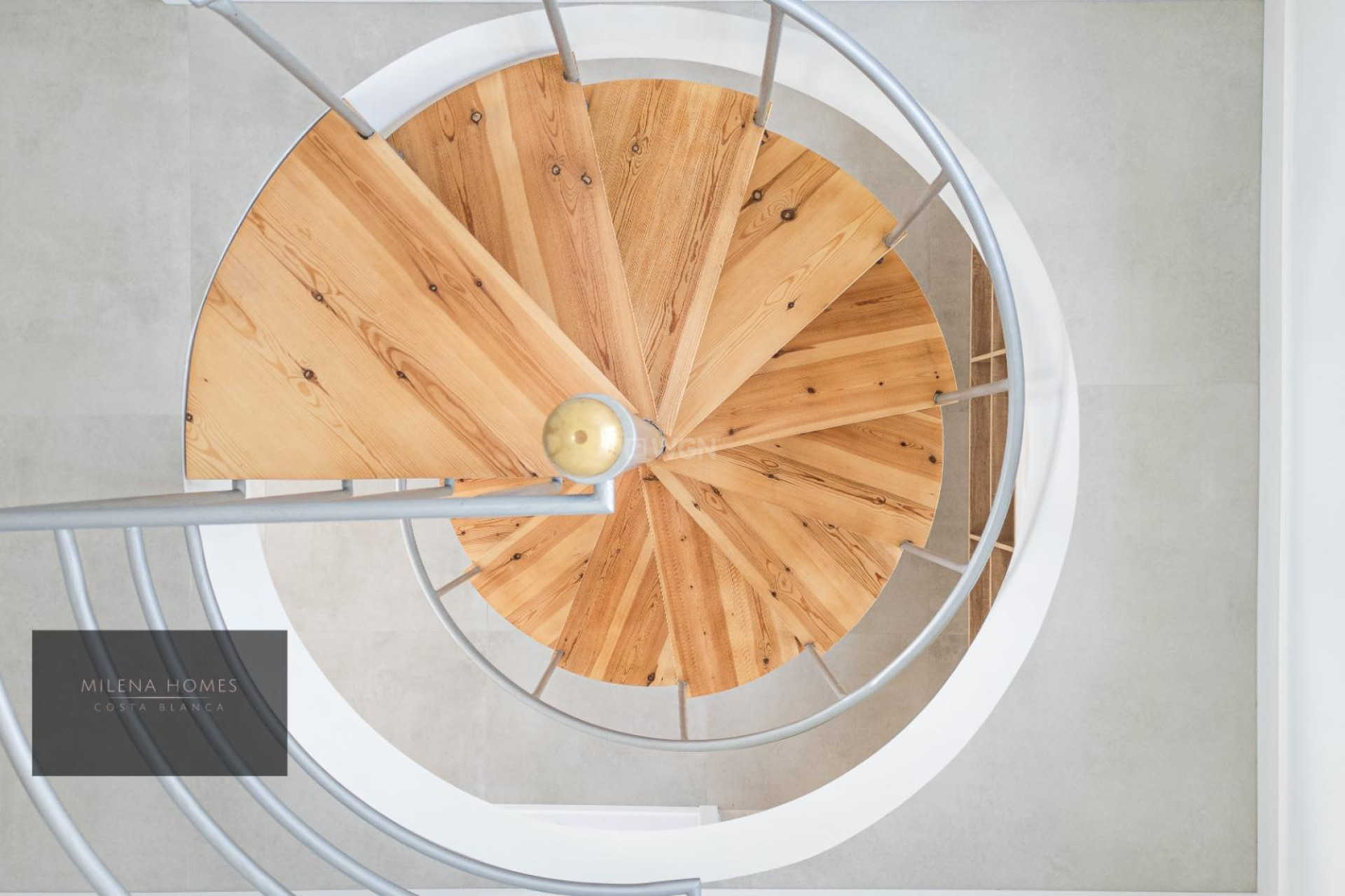 Odsprzedaż - Villa - Cabo Roig