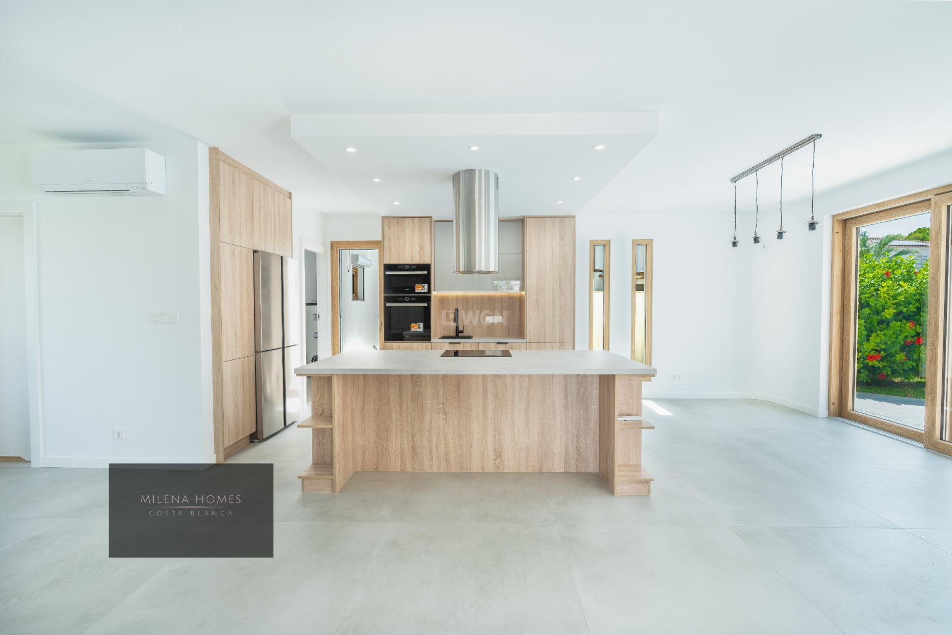 Odsprzedaż - Villa - Cabo Roig