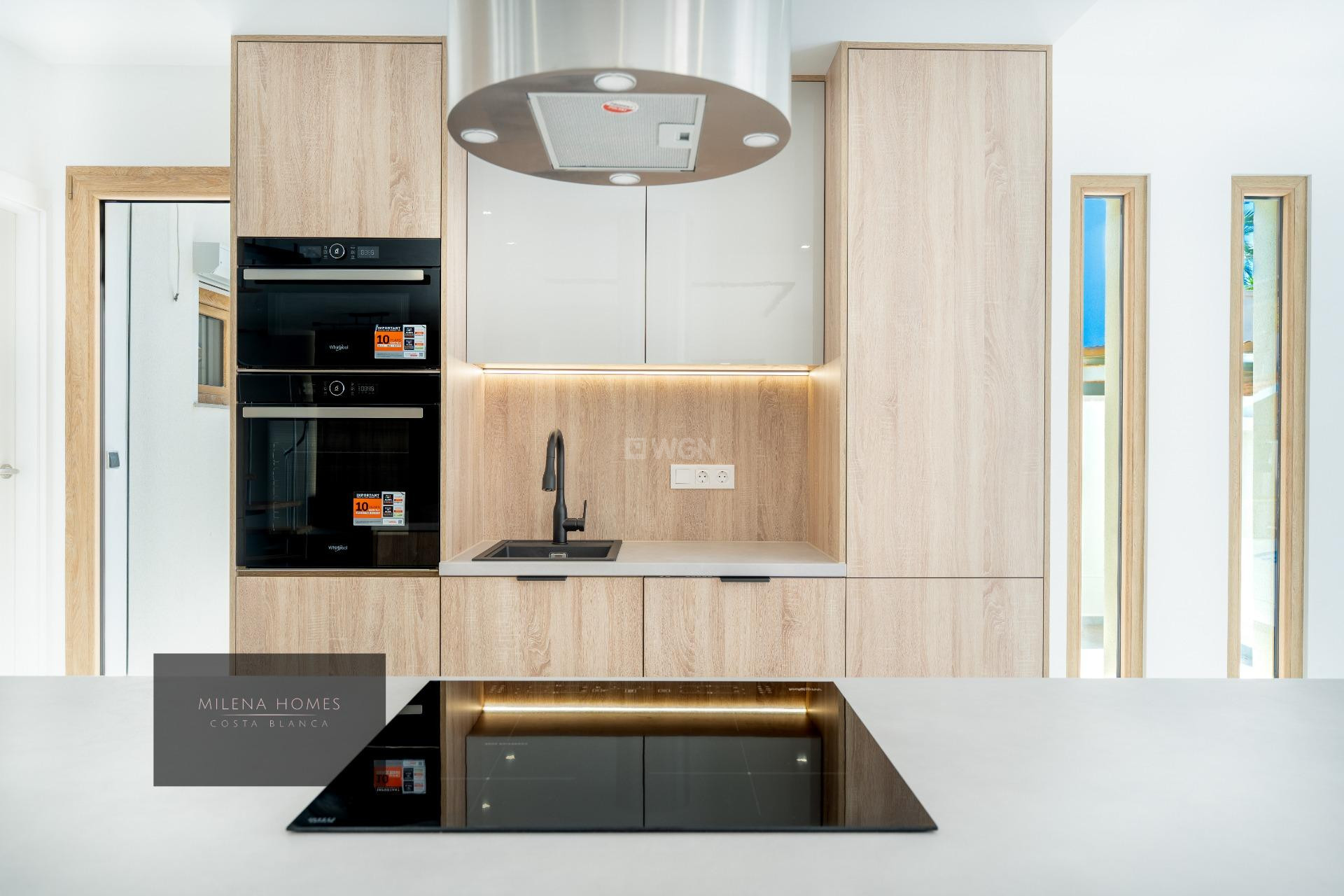 Odsprzedaż - Villa - Cabo Roig