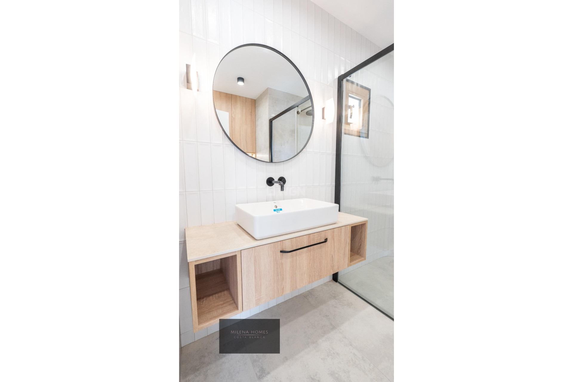 Odsprzedaż - Villa - Cabo Roig