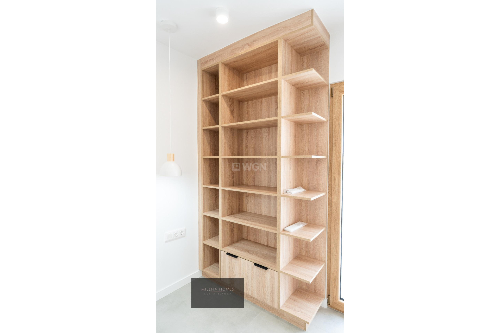 Odsprzedaż - Villa - Cabo Roig