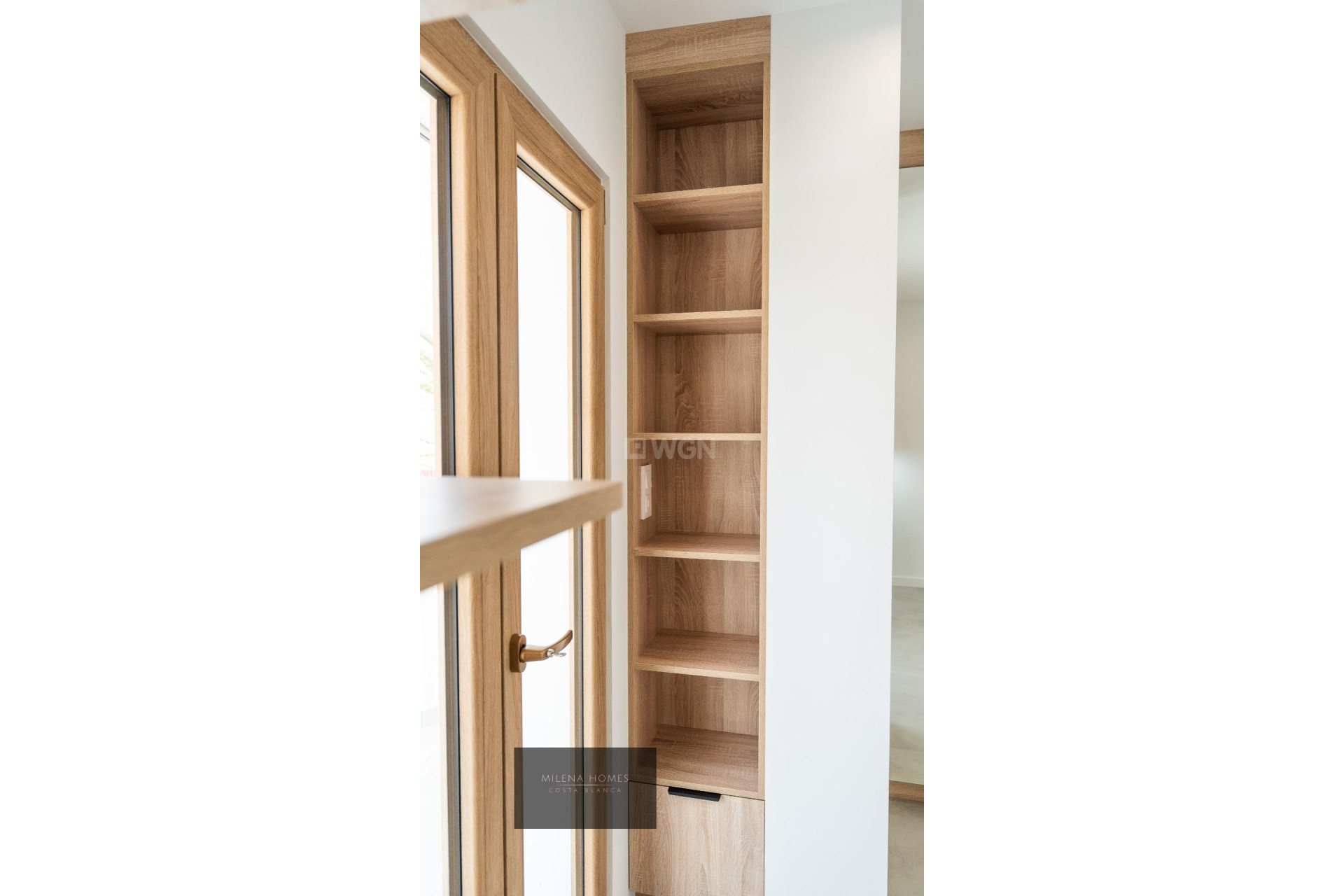 Odsprzedaż - Villa - Cabo Roig