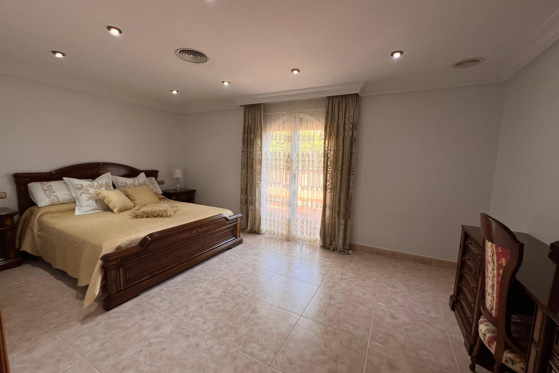 Odsprzedaż - Villa - Callosa de Segura - Callosa De Segura