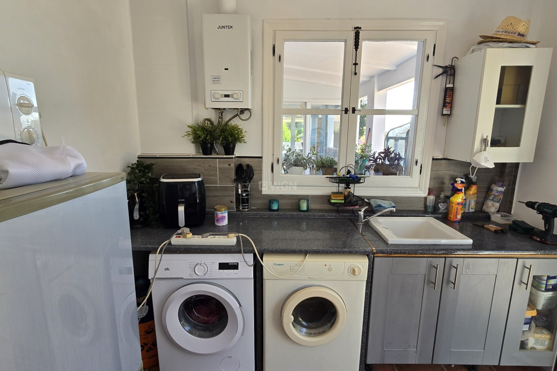 Odsprzedaż - Villa - Canillas de Aceituno - Inland