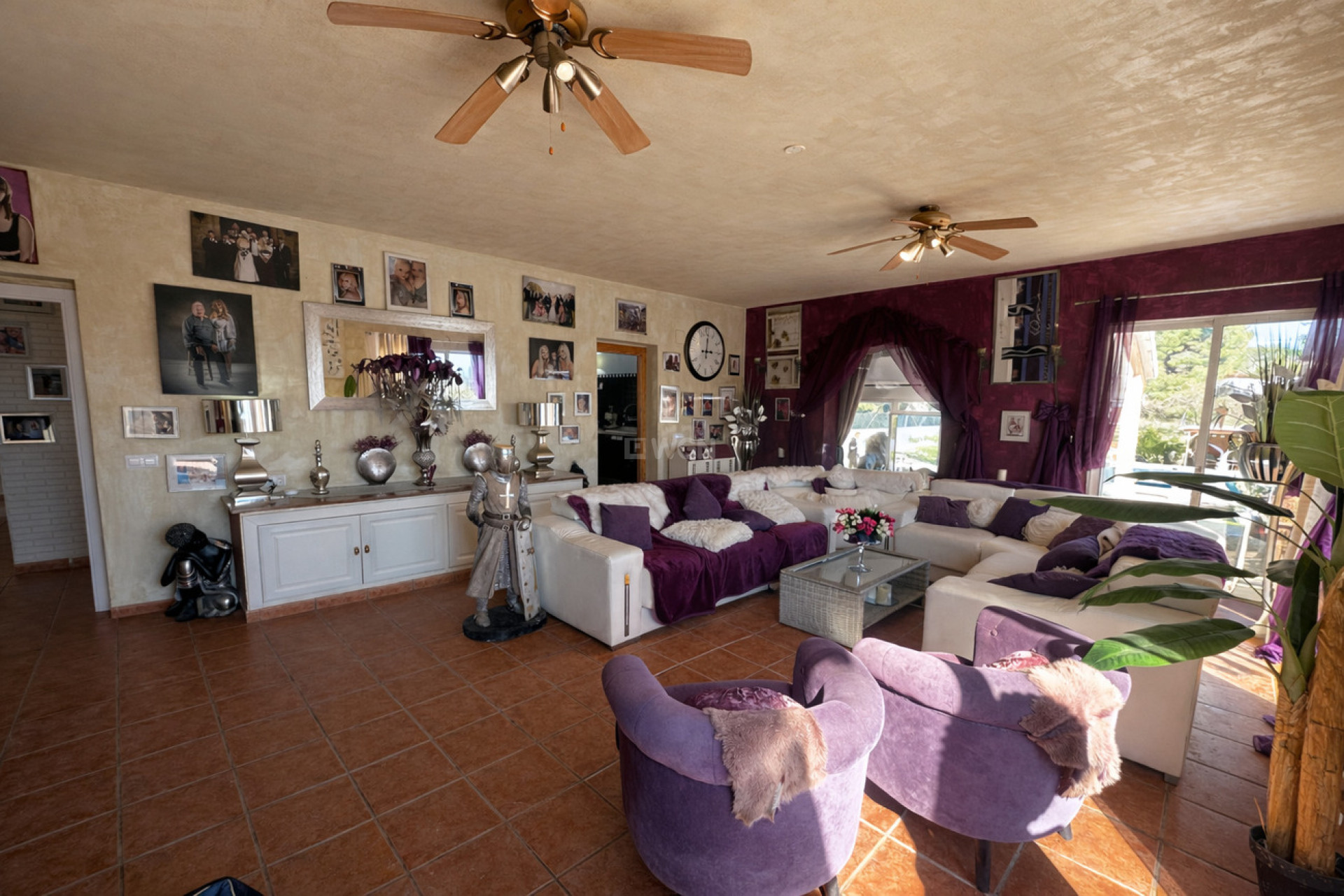 Odsprzedaż - Villa - Castalla - Costa Blanca