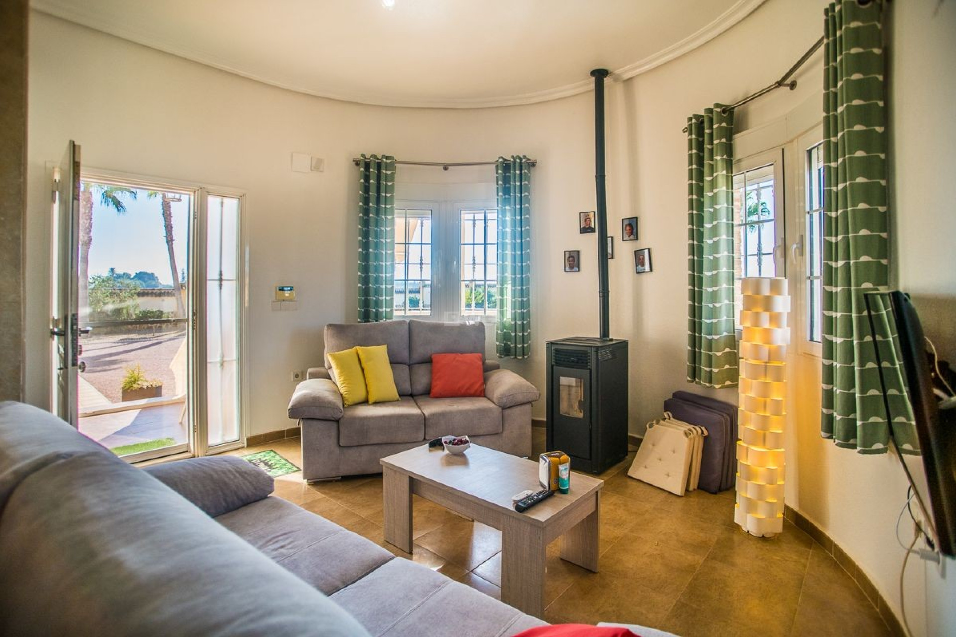 Odsprzedaż - Villa - Catral - Costa Blanca