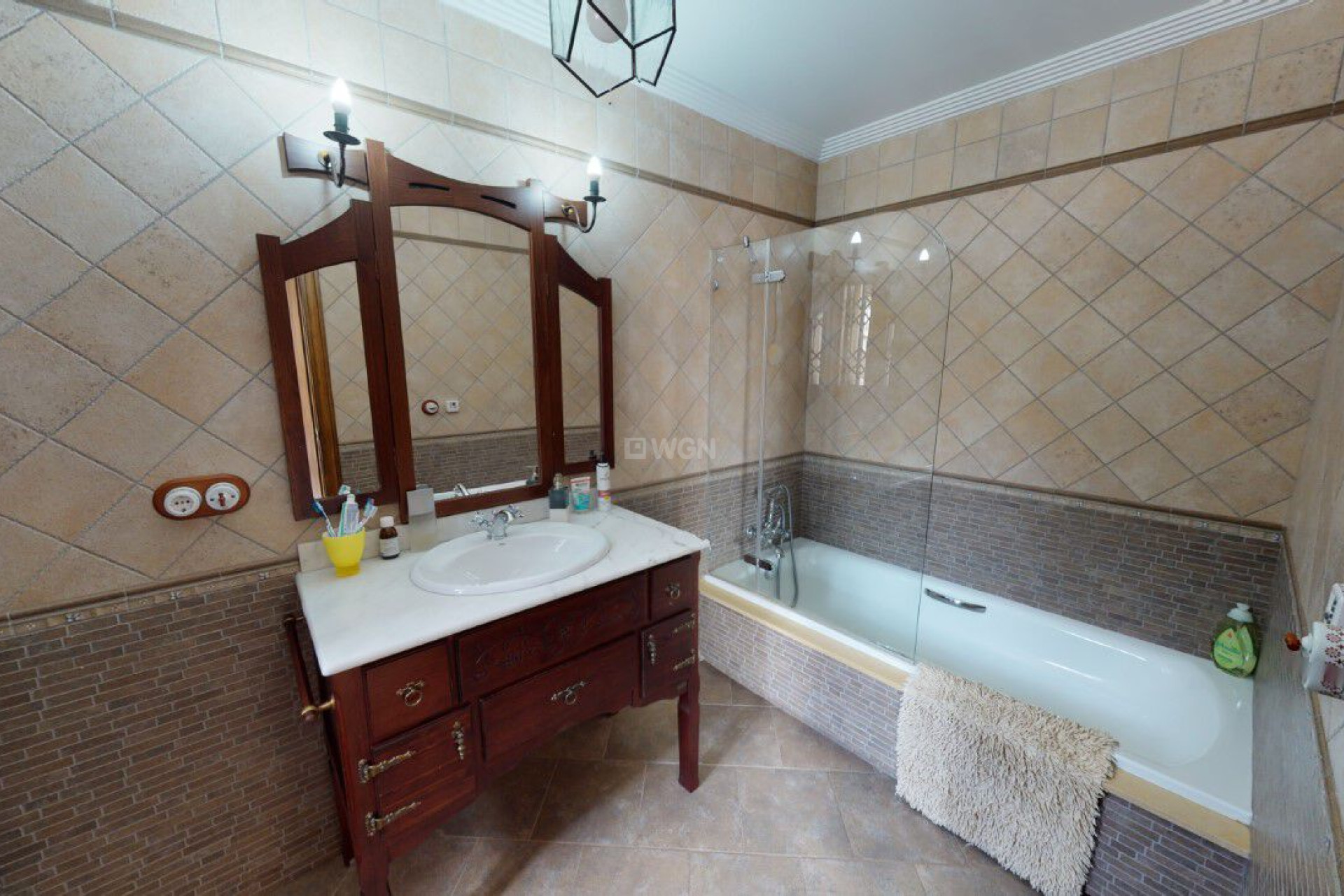 Odsprzedaż - Villa - Catral - Costa Blanca