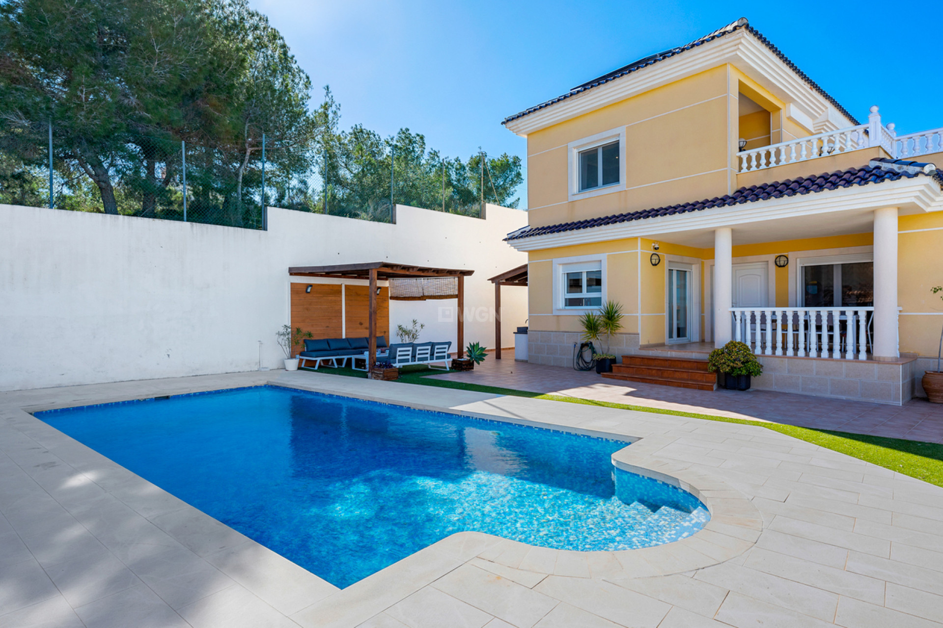 Odsprzedaż - Villa - Ciudad De Las Comunicaciones - Costa Blanca