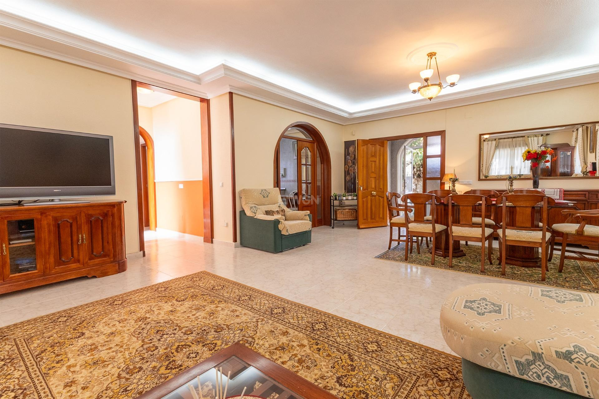 Odsprzedaż - Villa - Ciudad Quesada - Ciudad Quesada - Doña Pepa