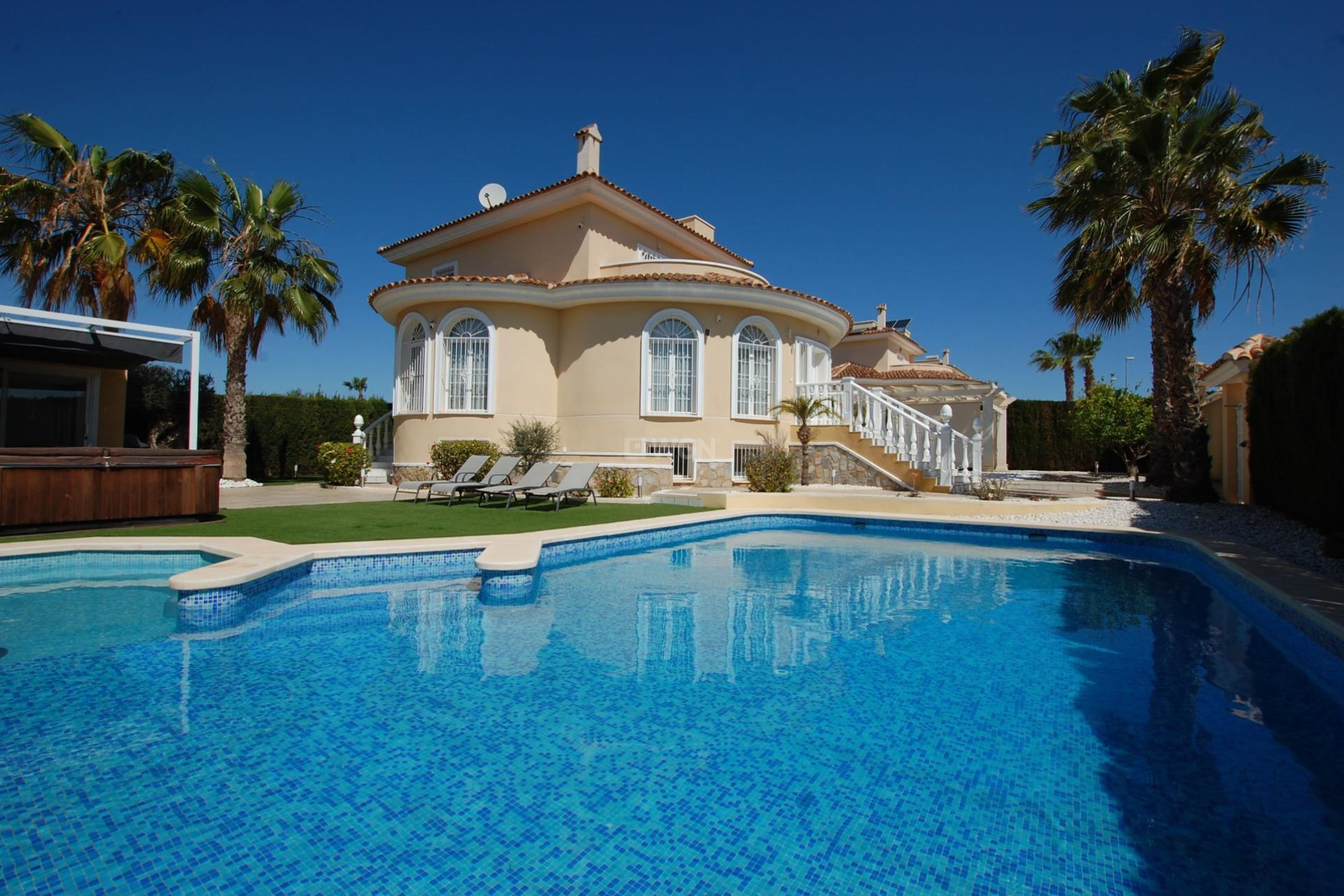 Odsprzedaż - Villa - Ciudad Quesada - Costa Blanca