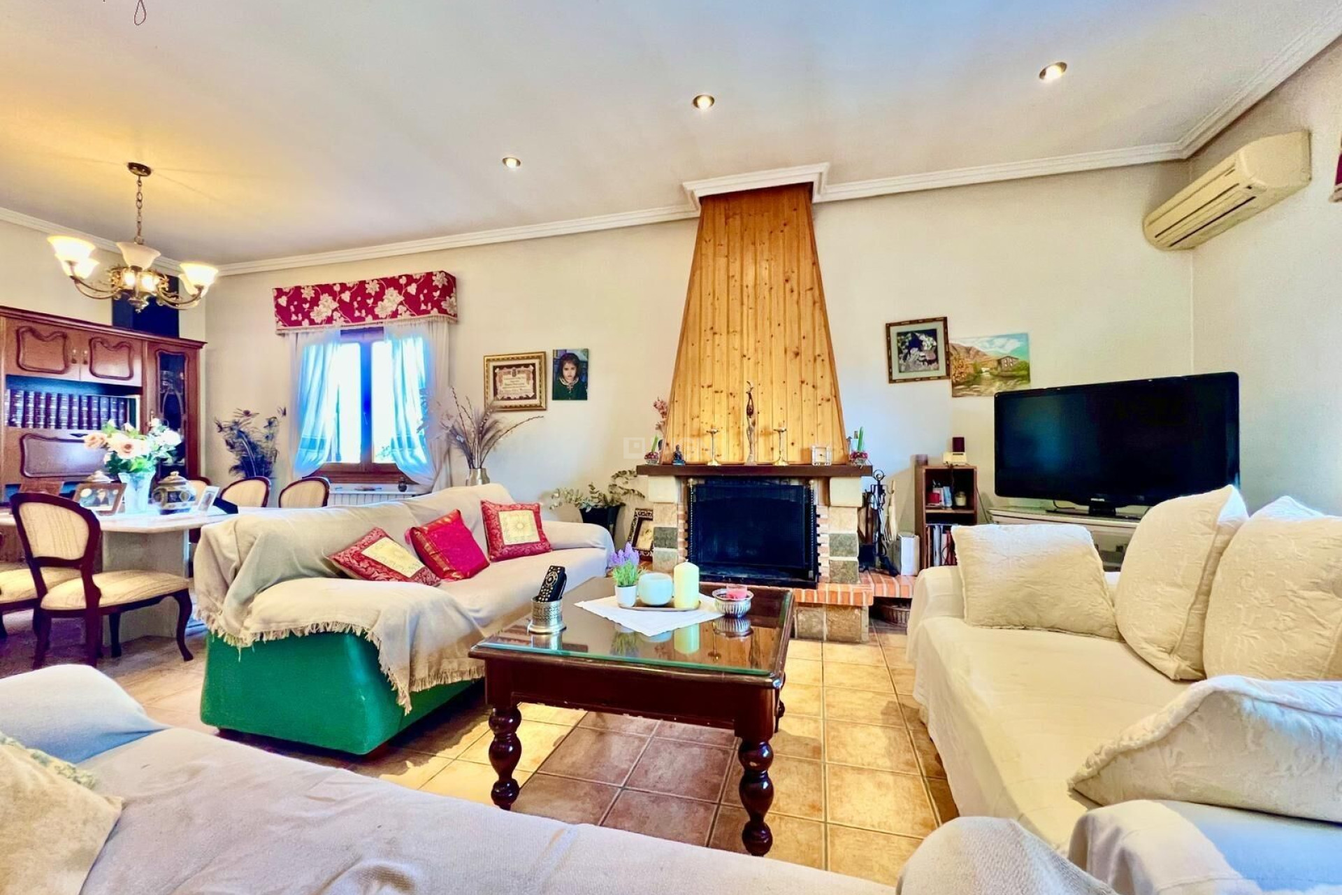 Odsprzedaż - Villa - Daya Vieja - Costa Blanca Sur