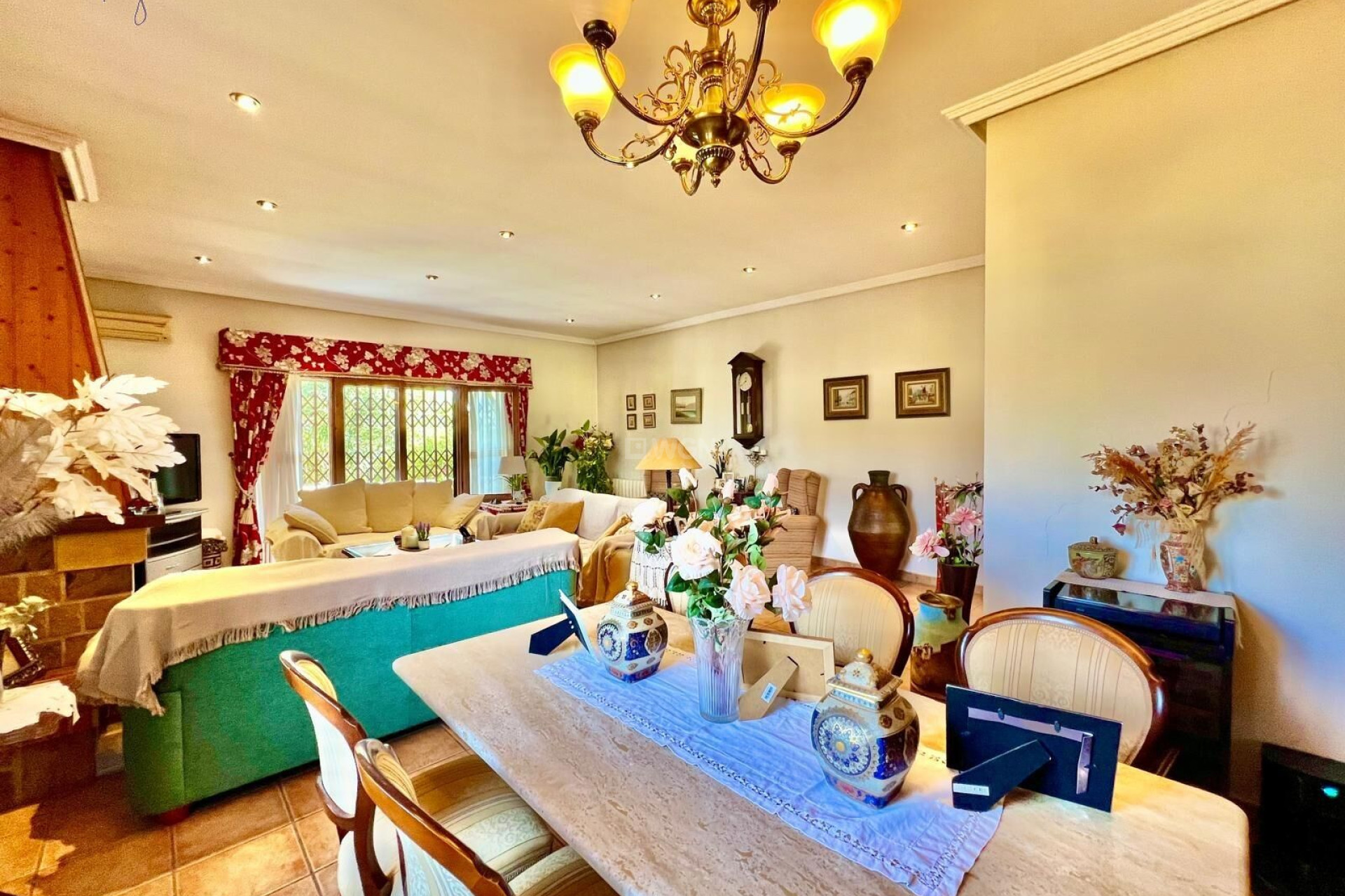 Odsprzedaż - Villa - Daya Vieja - Costa Blanca Sur