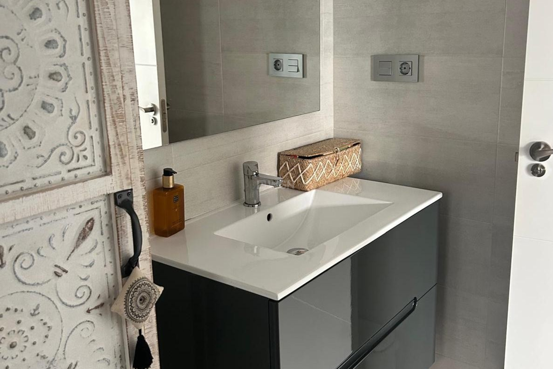 Odsprzedaż - Villa - Daya Vieja - Costa Blanca