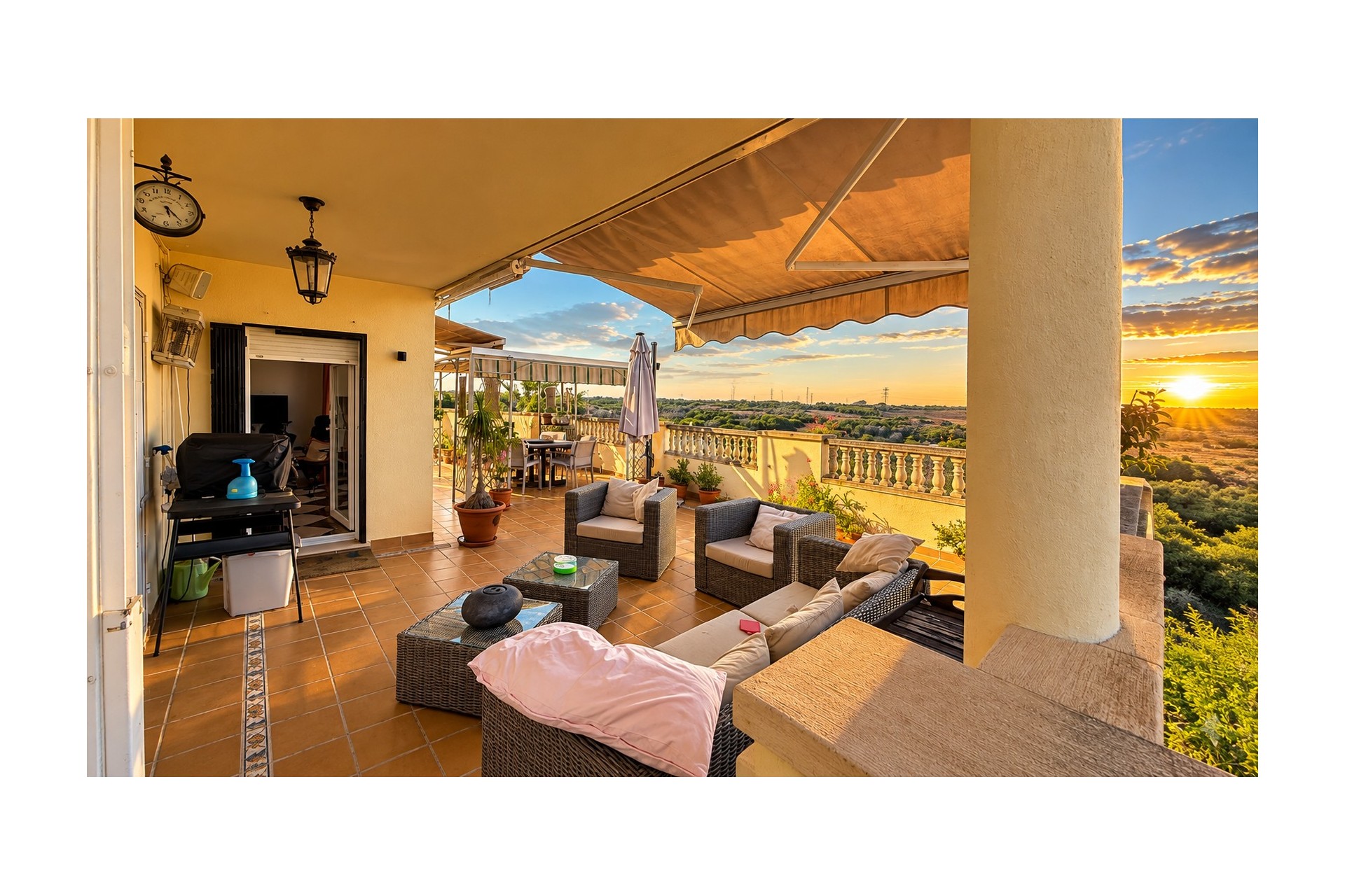 Odsprzedaż - Villa - Dehesa de Campoamor - Costa Blanca