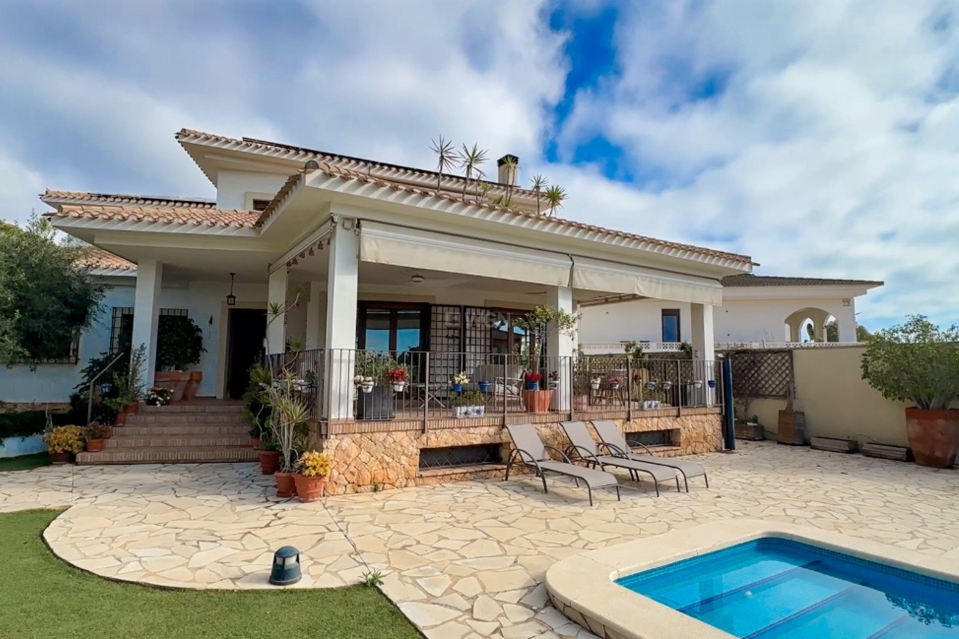 Odsprzedaż - Villa - Dehesa de Campoamor - Costa Blanca