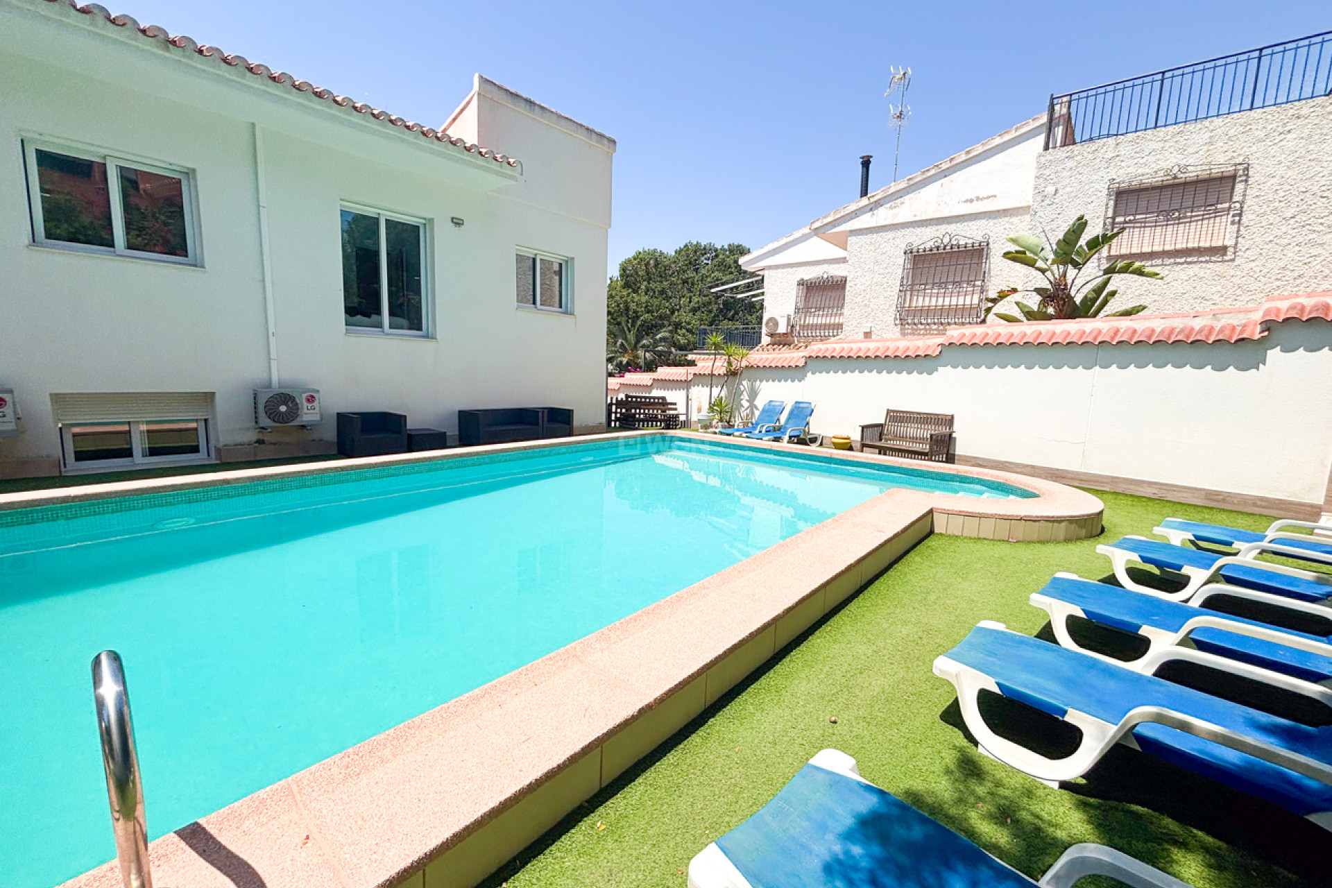 Odsprzedaż - Villa - Dehesa de Campoamor - Costa Blanca