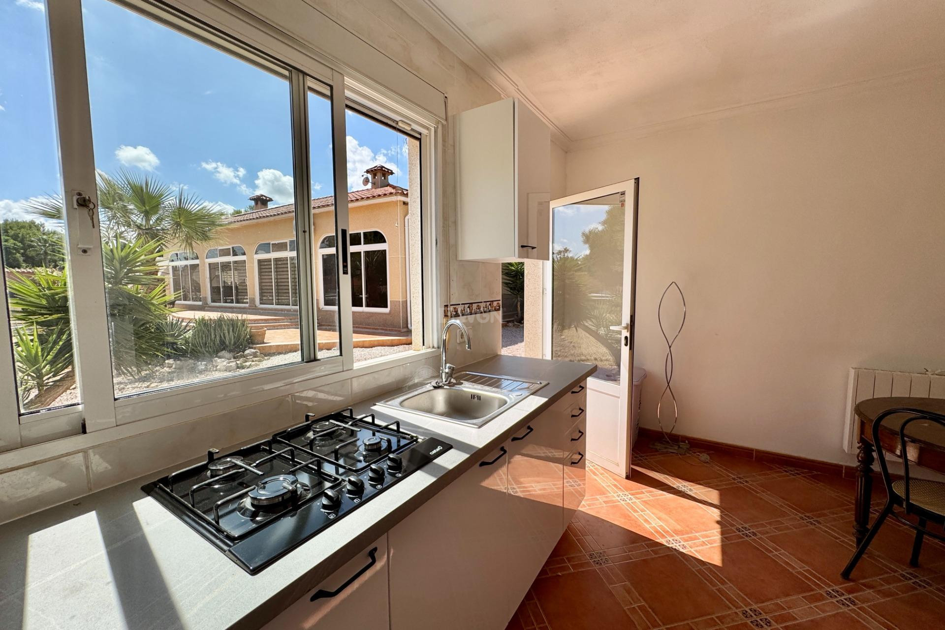 Odsprzedaż - Villa - Dolores - Cmno. Escorredor