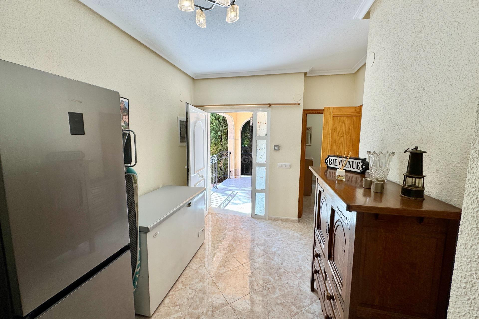 Odsprzedaż - Villa - Dolores - Cmno. Escorredor