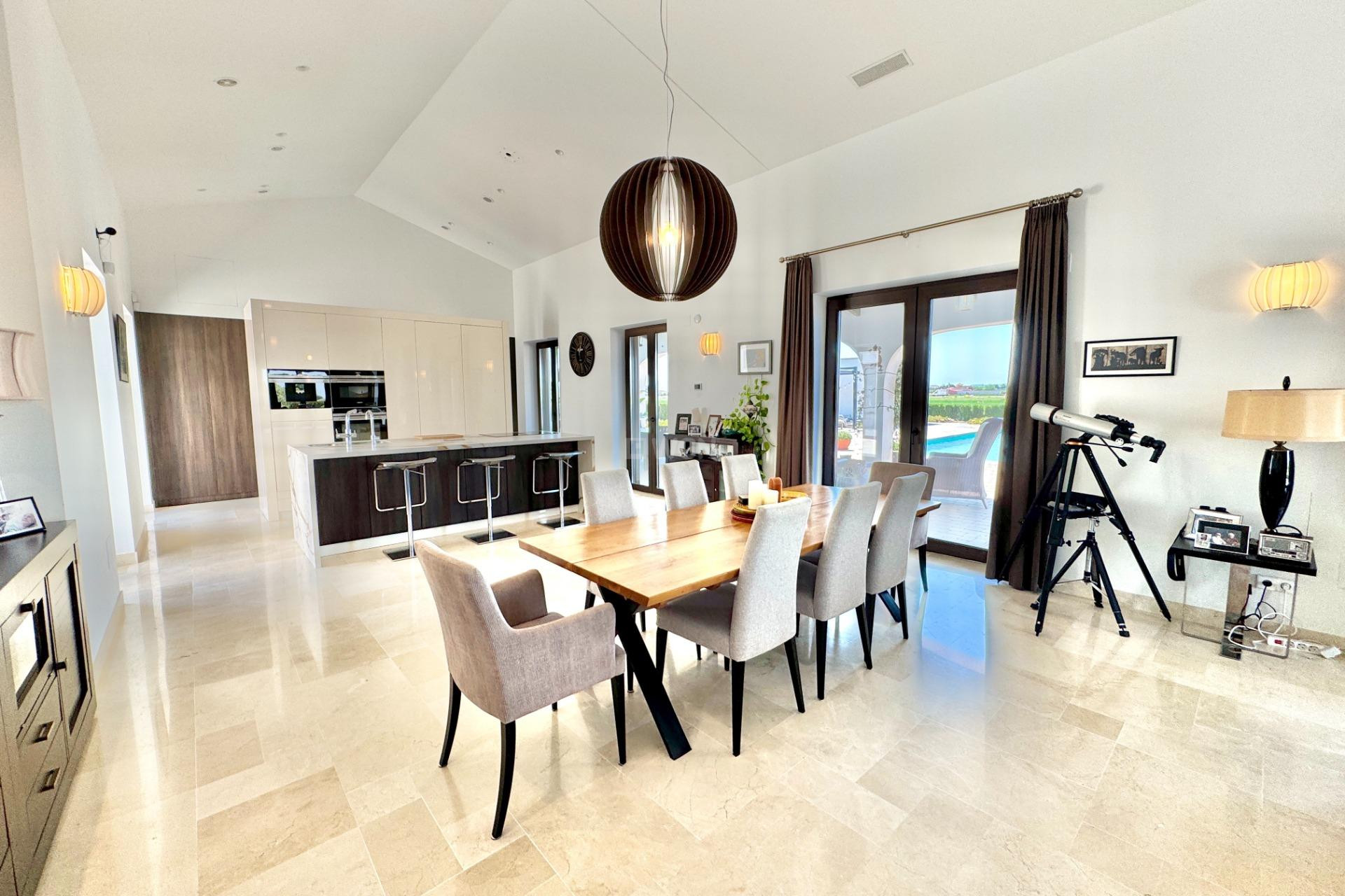 Odsprzedaż - Villa - Dolores - Comunidad Valenciana