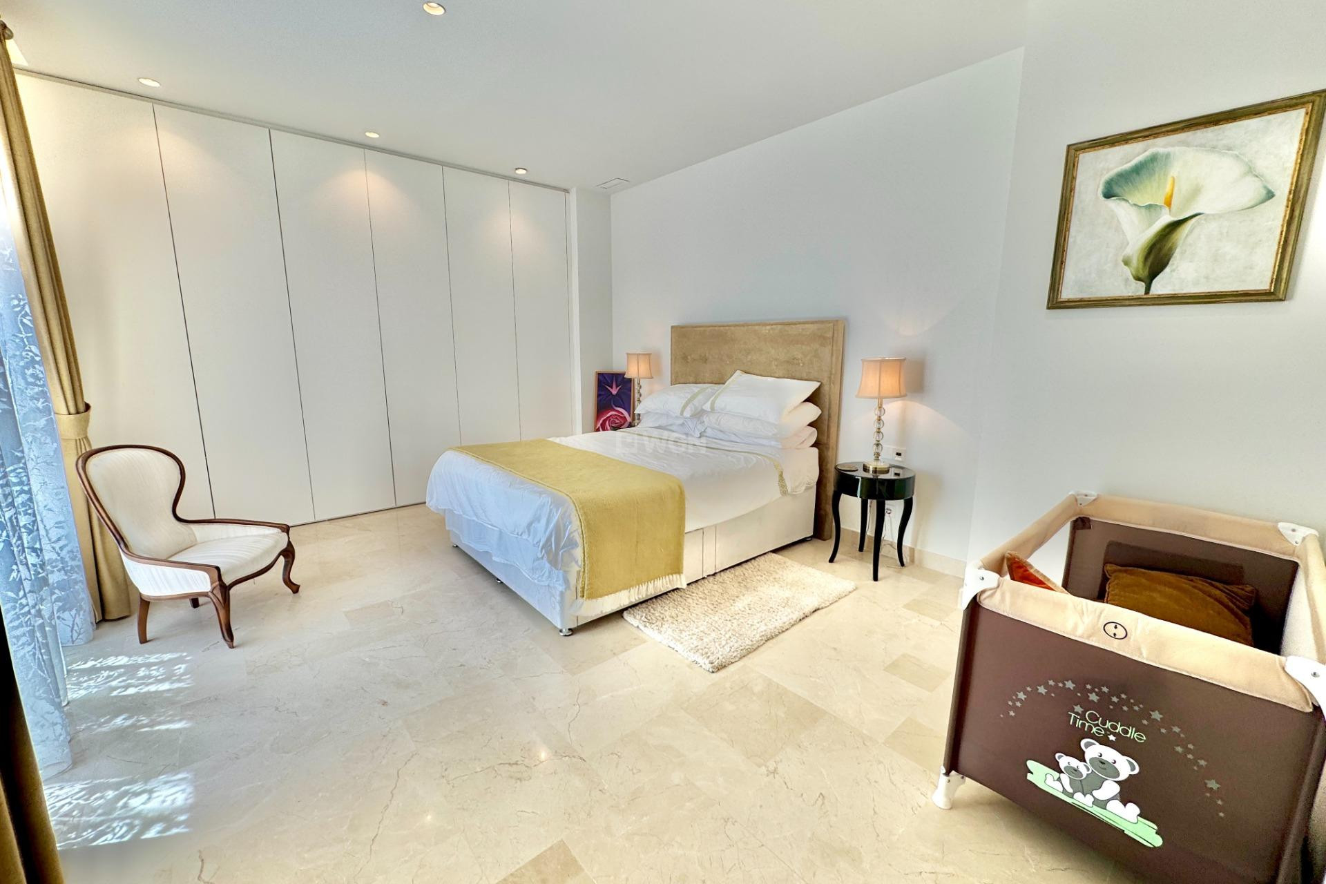 Odsprzedaż - Villa - Dolores - Comunidad Valenciana