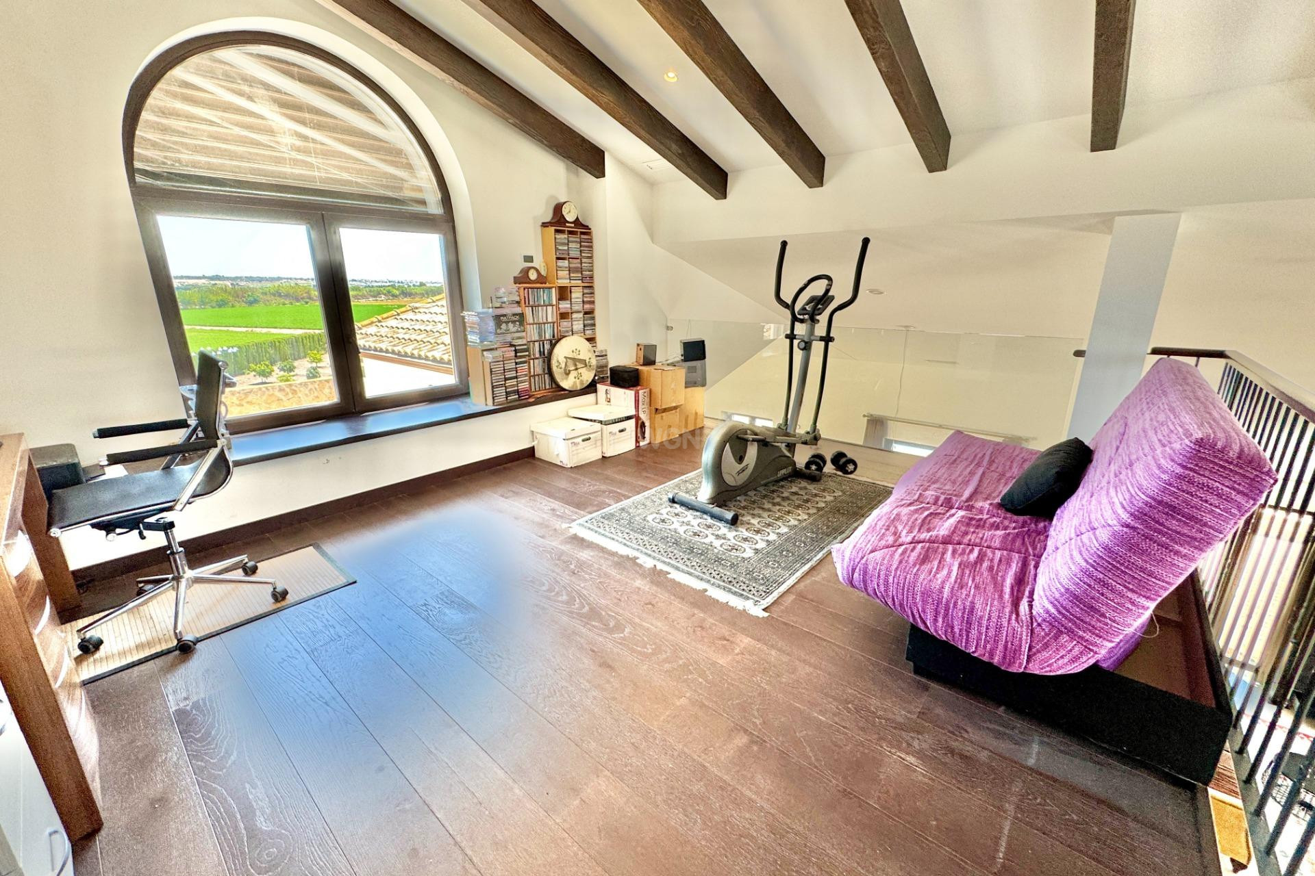 Odsprzedaż - Villa - Dolores - Comunidad Valenciana