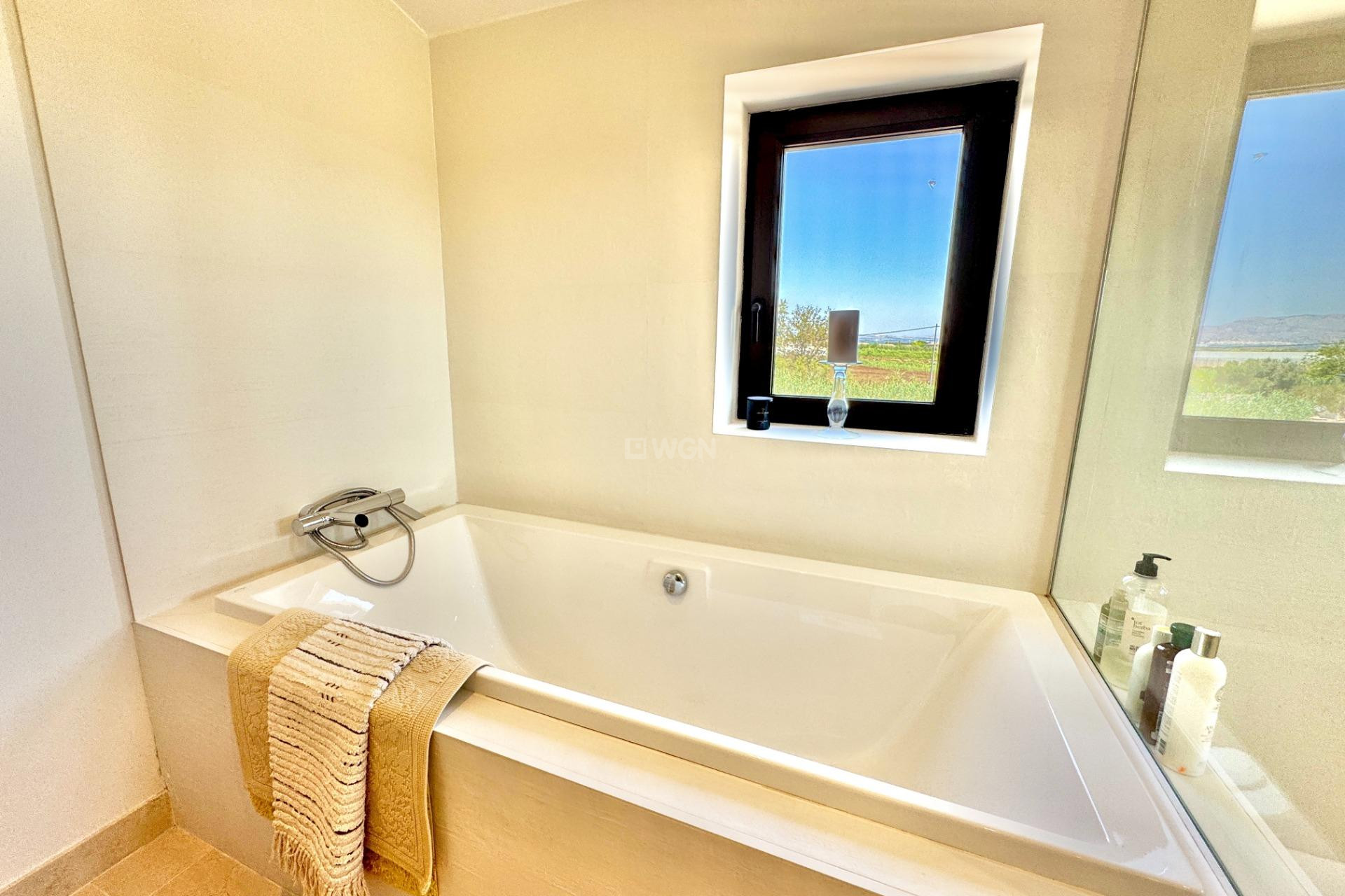 Odsprzedaż - Villa - Dolores - Comunidad Valenciana