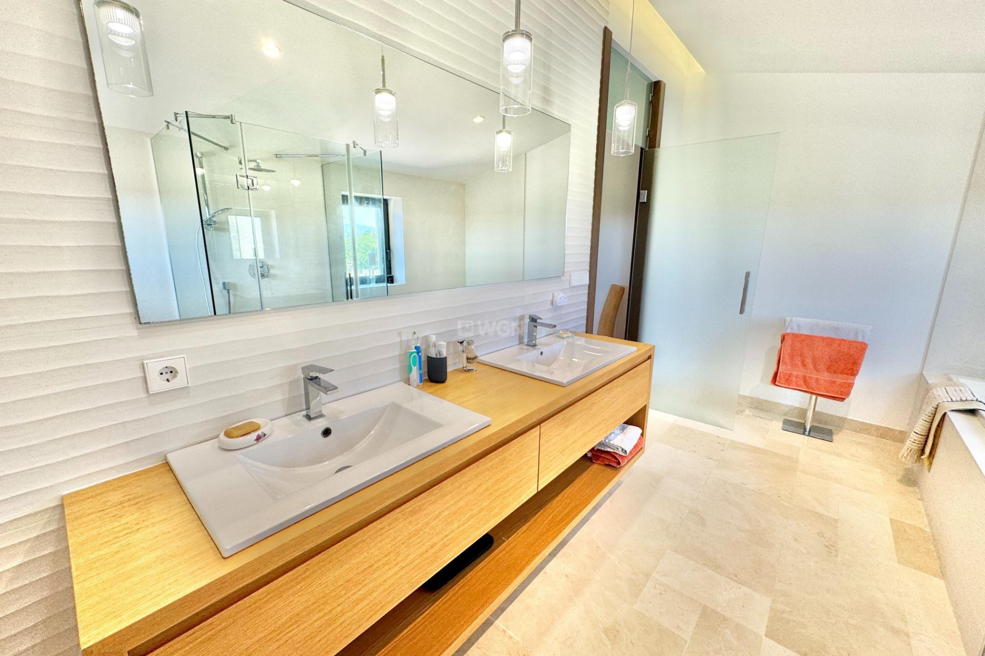 Odsprzedaż - Villa - Dolores - Comunidad Valenciana