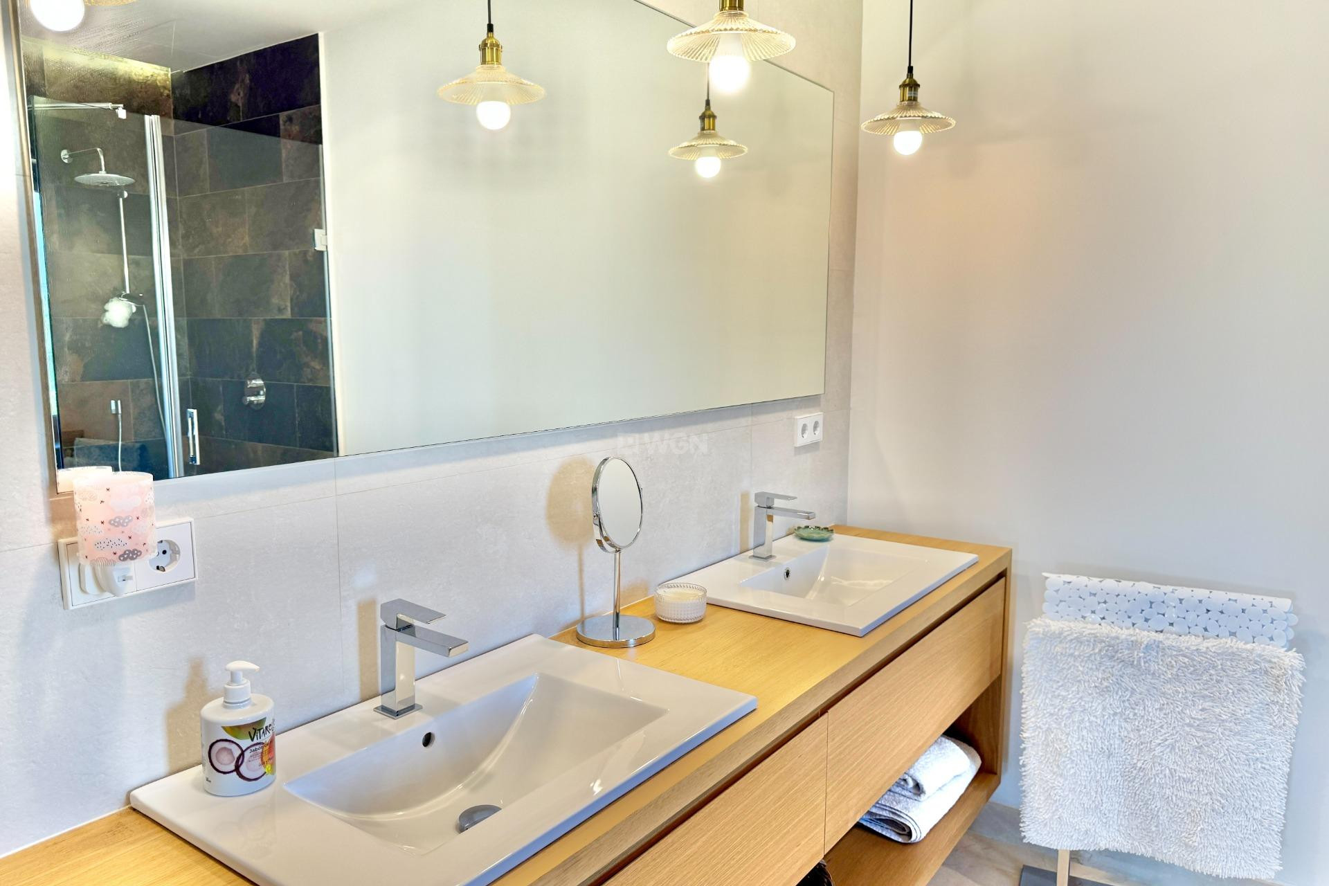 Odsprzedaż - Villa - Dolores - Comunidad Valenciana