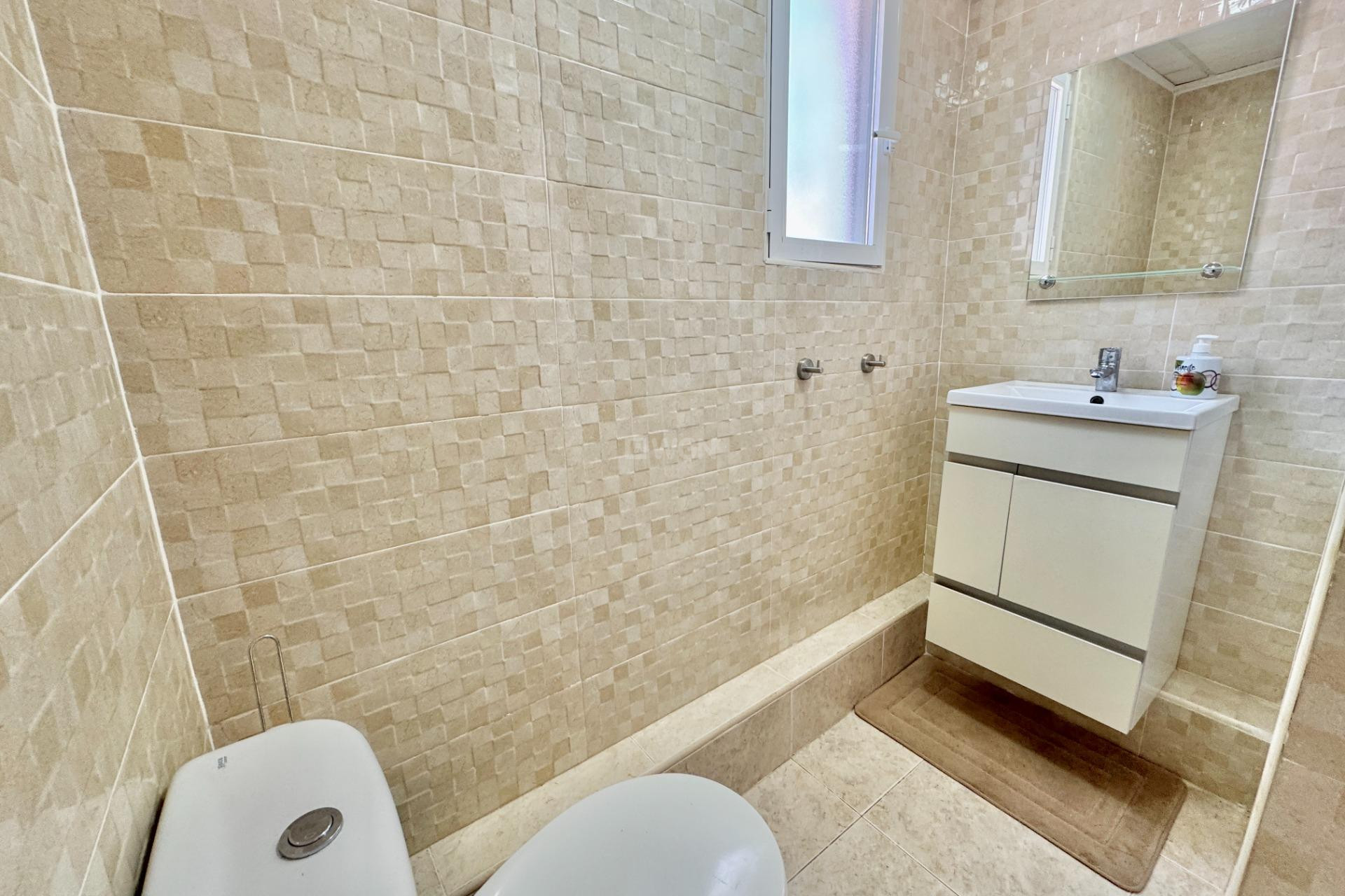 Odsprzedaż - Villa - Dolores - Comunidad Valenciana