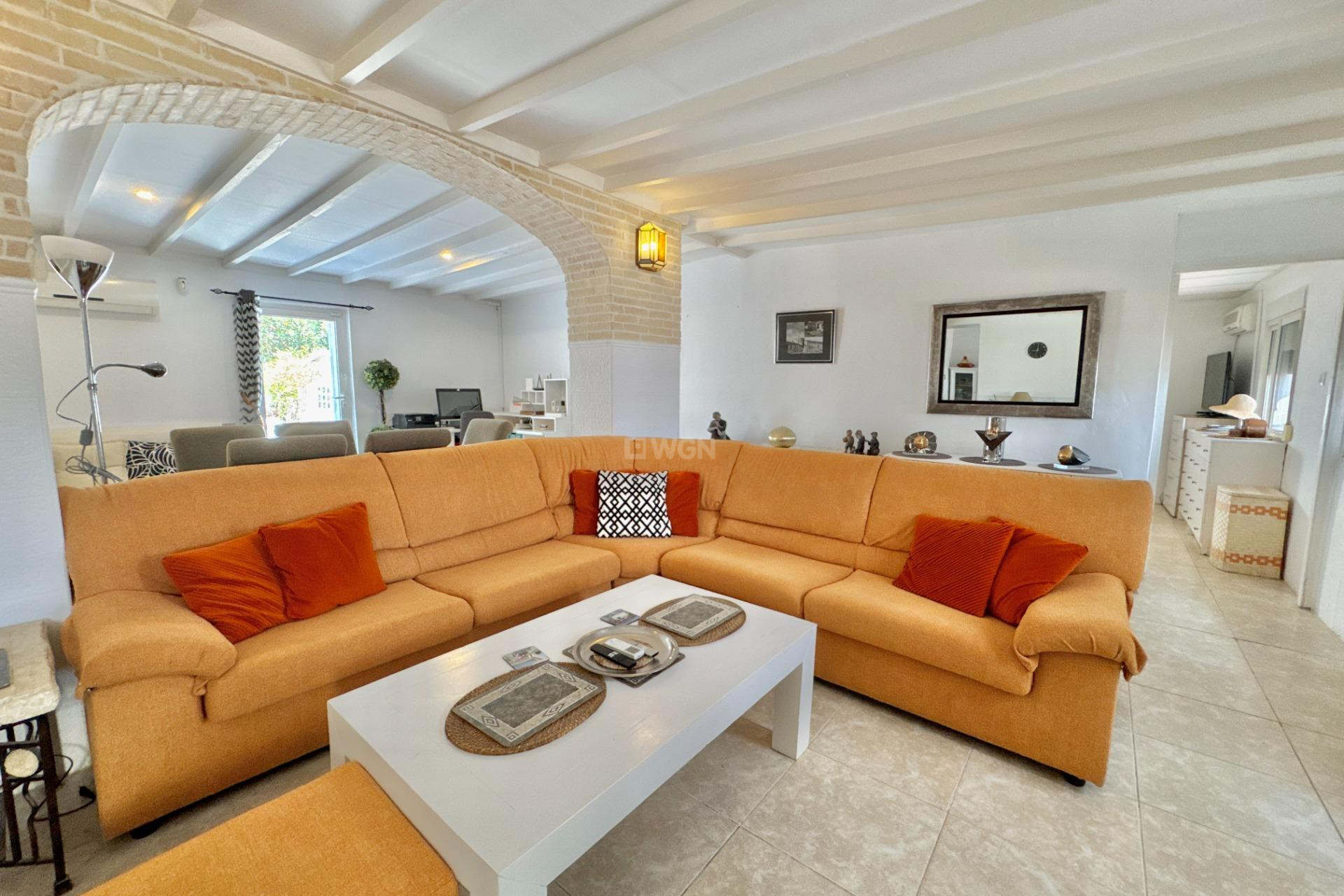 Odsprzedaż - Villa - Dolores - Comunidad Valenciana