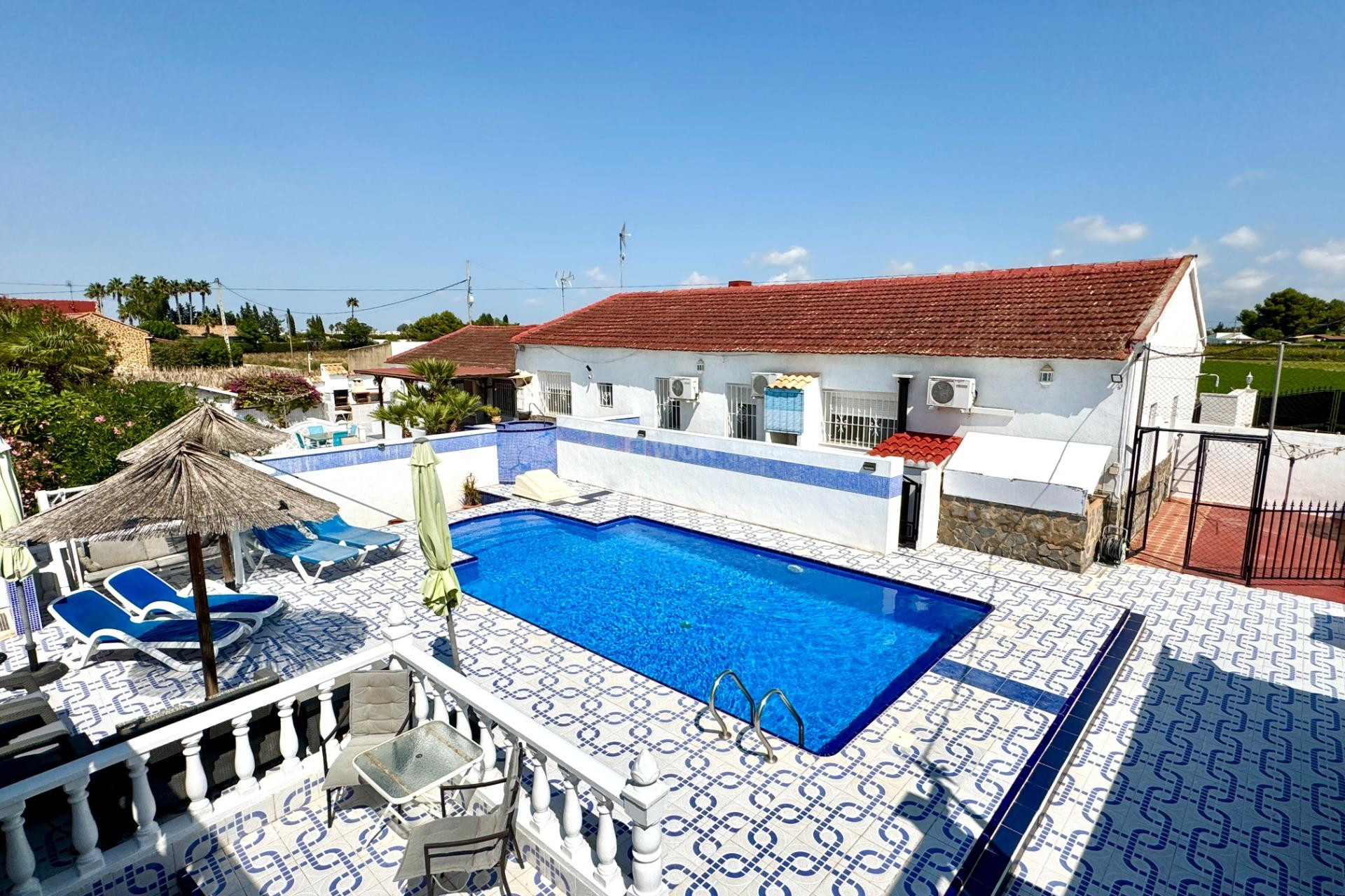 Odsprzedaż - Villa - Dolores - Comunidad Valenciana