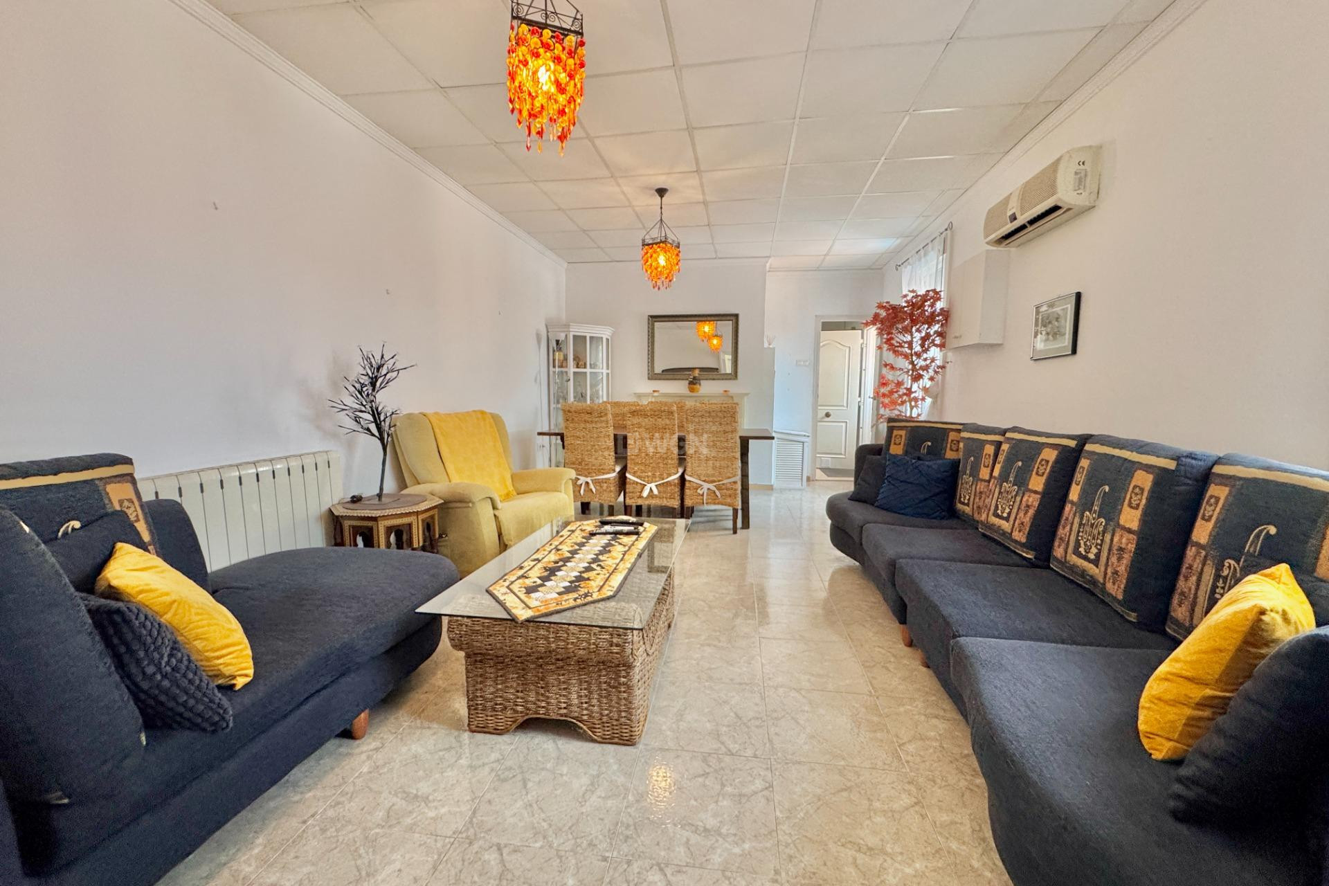 Odsprzedaż - Villa - Dolores - Comunidad Valenciana