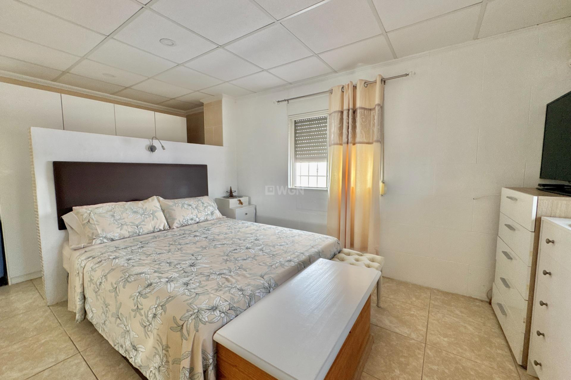 Odsprzedaż - Villa - Dolores - Comunidad Valenciana