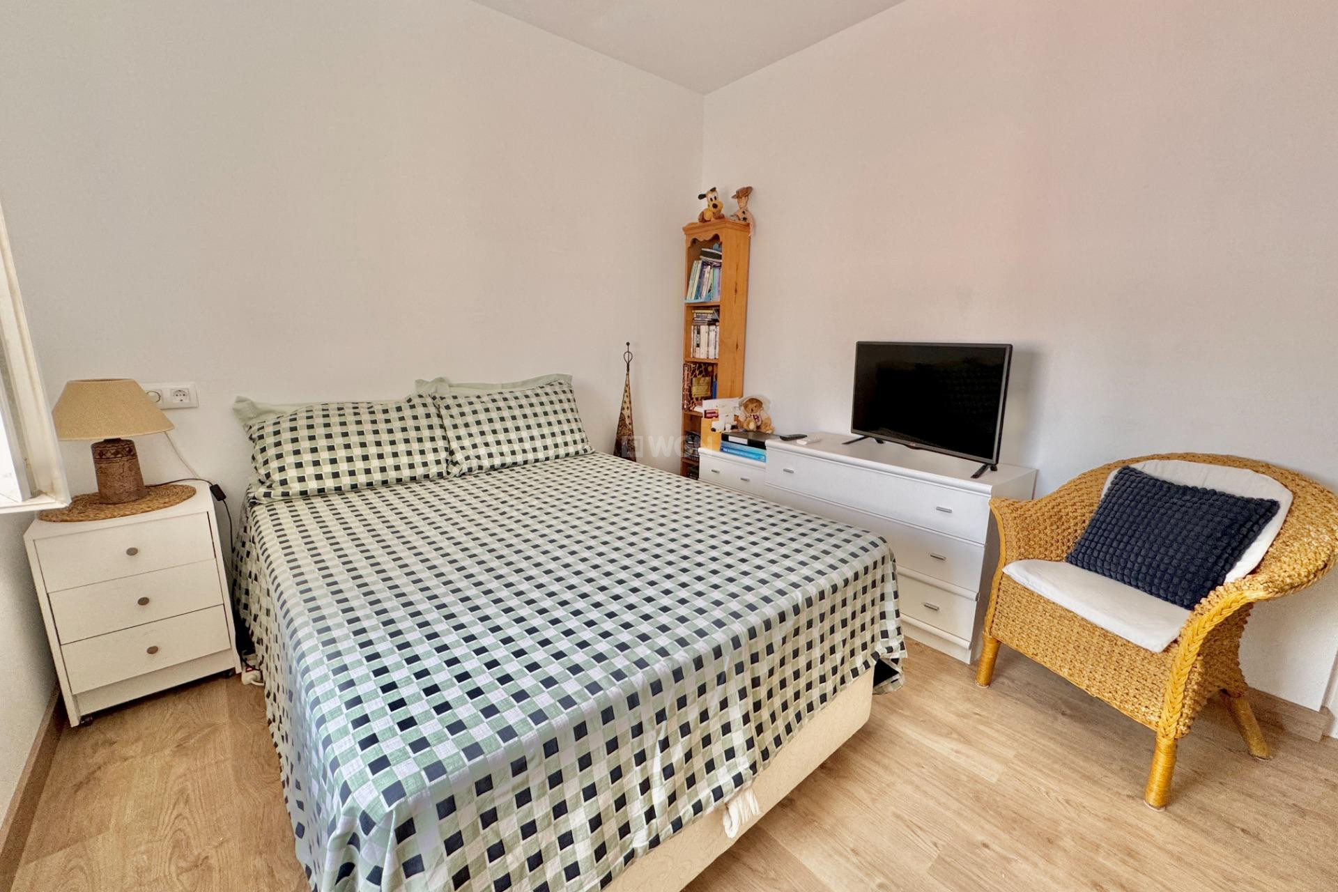 Odsprzedaż - Villa - Dolores - Comunidad Valenciana