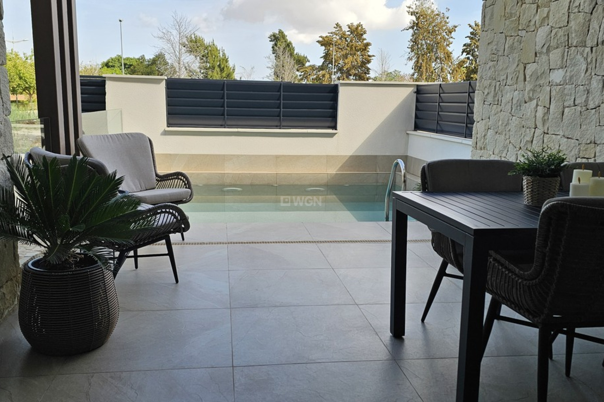 Odsprzedaż - Villa - Dolores - Sector 4