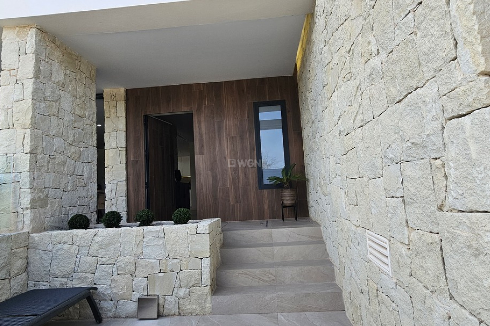 Odsprzedaż - Villa - Dolores - Sector 4