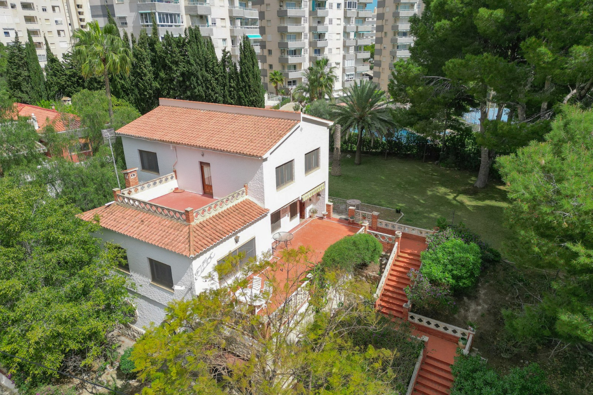 Odsprzedaż - Villa - El Campello - Costa Blanca