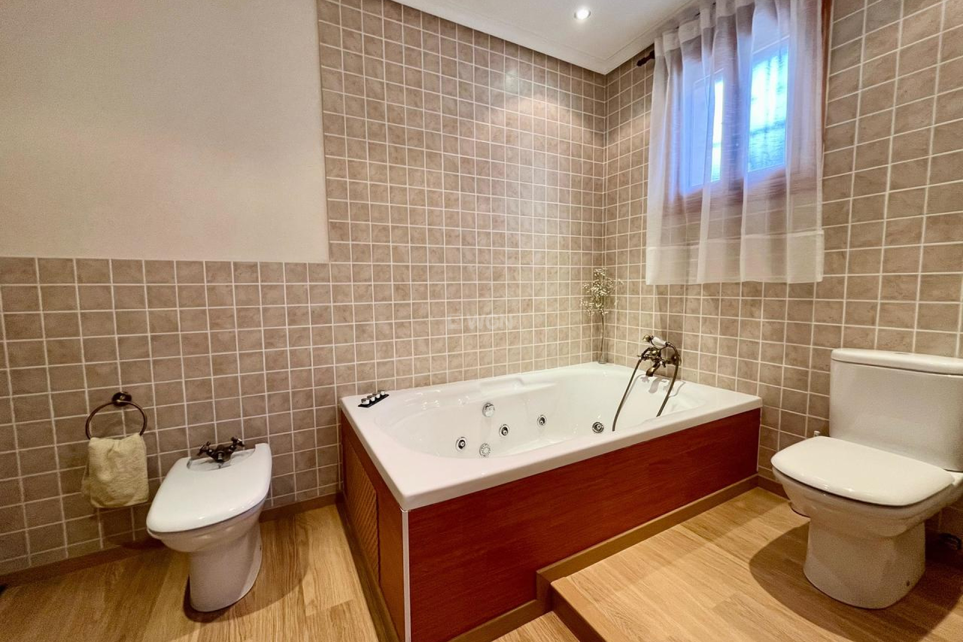 Odsprzedaż - Villa - El Esparragal - Inland