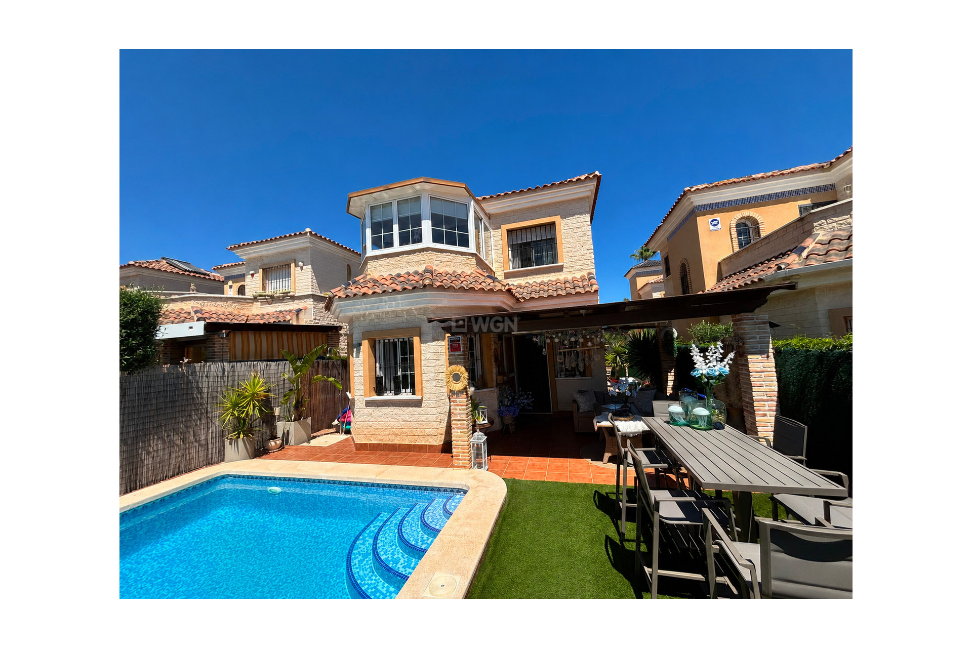 Odsprzedaż - Villa - El Raso - Costa Blanca
