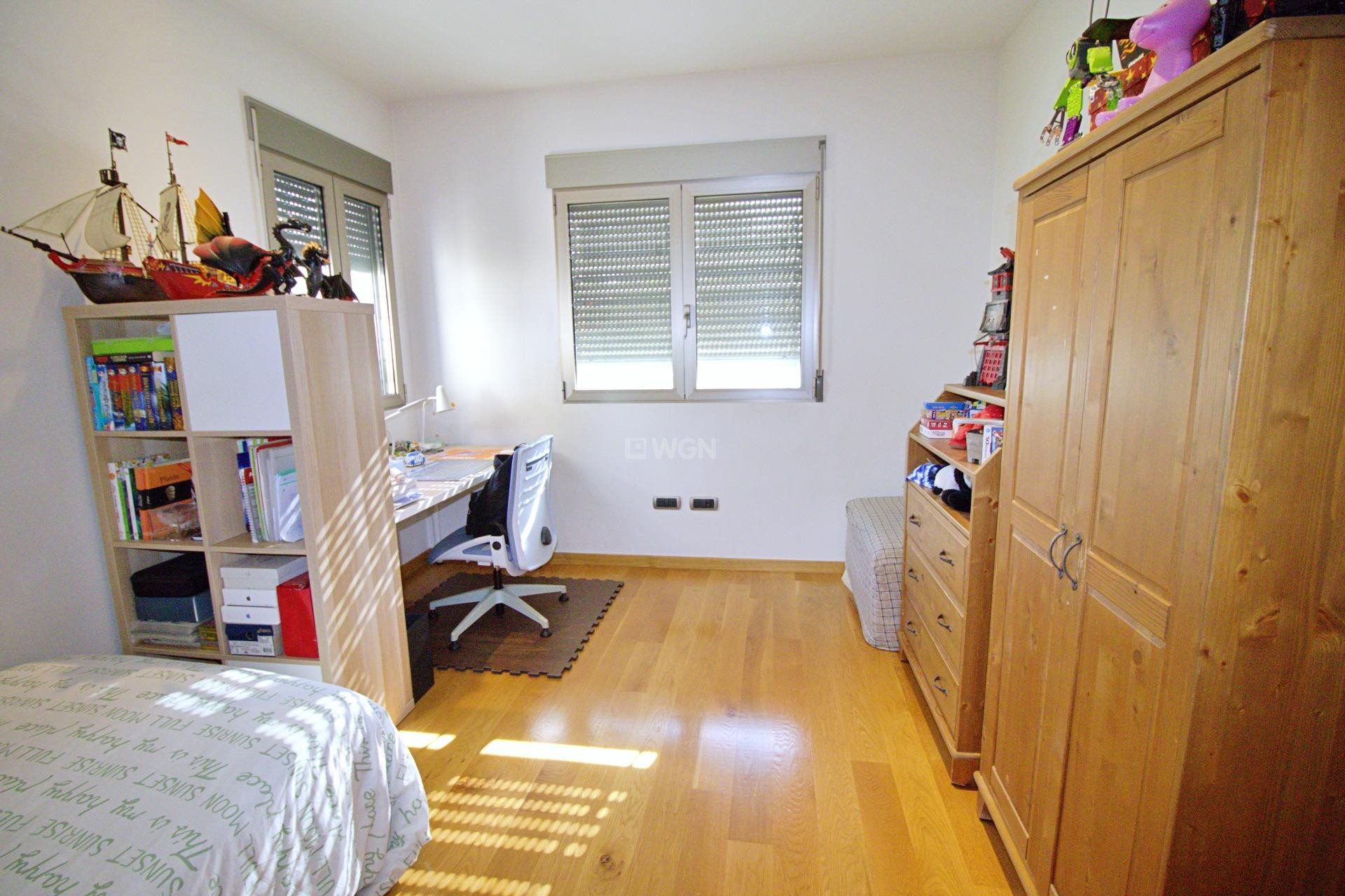Odsprzedaż - Villa - Elche Pedanías - Peña las Águilas