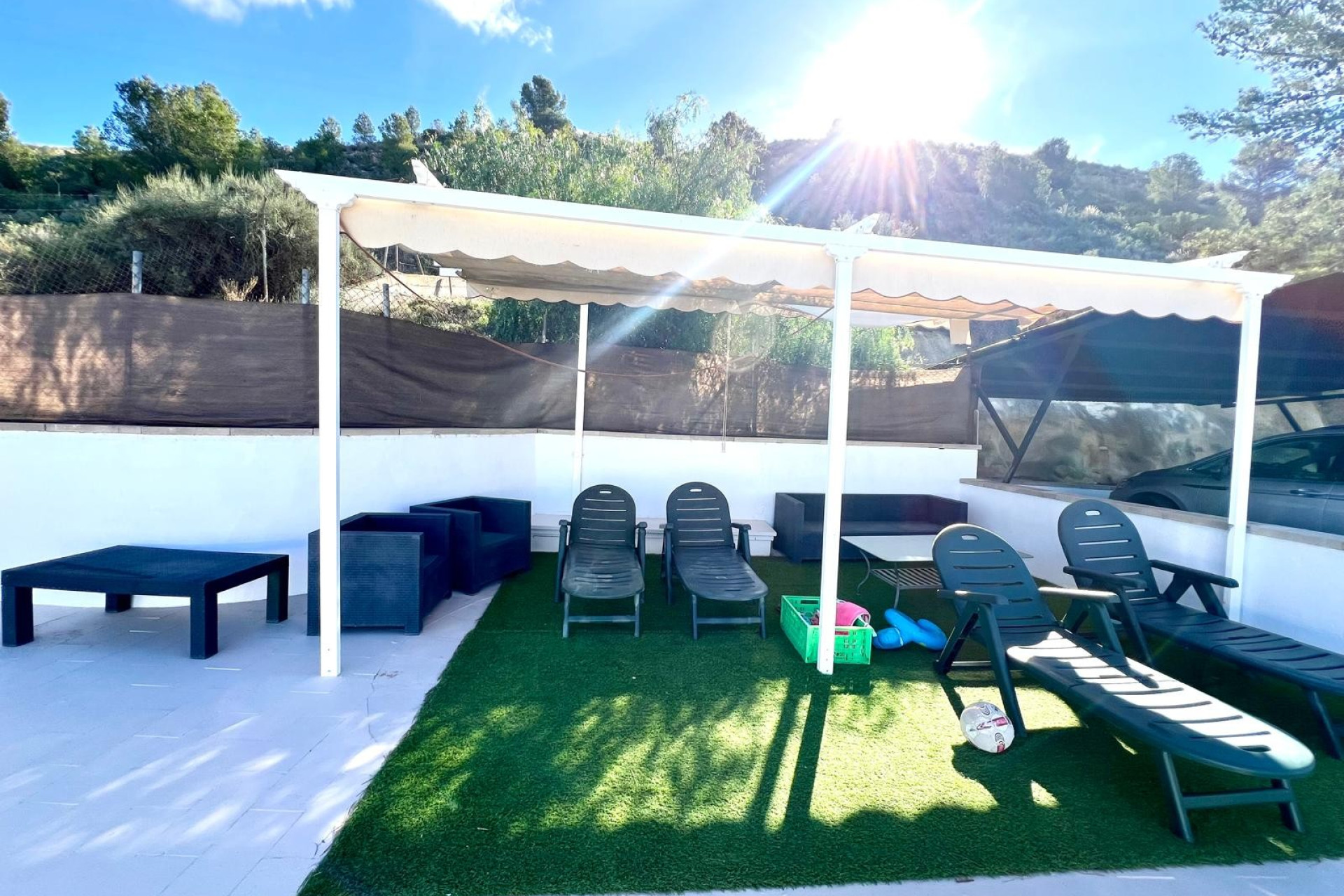 Odsprzedaż - Villa - Elda - Inland