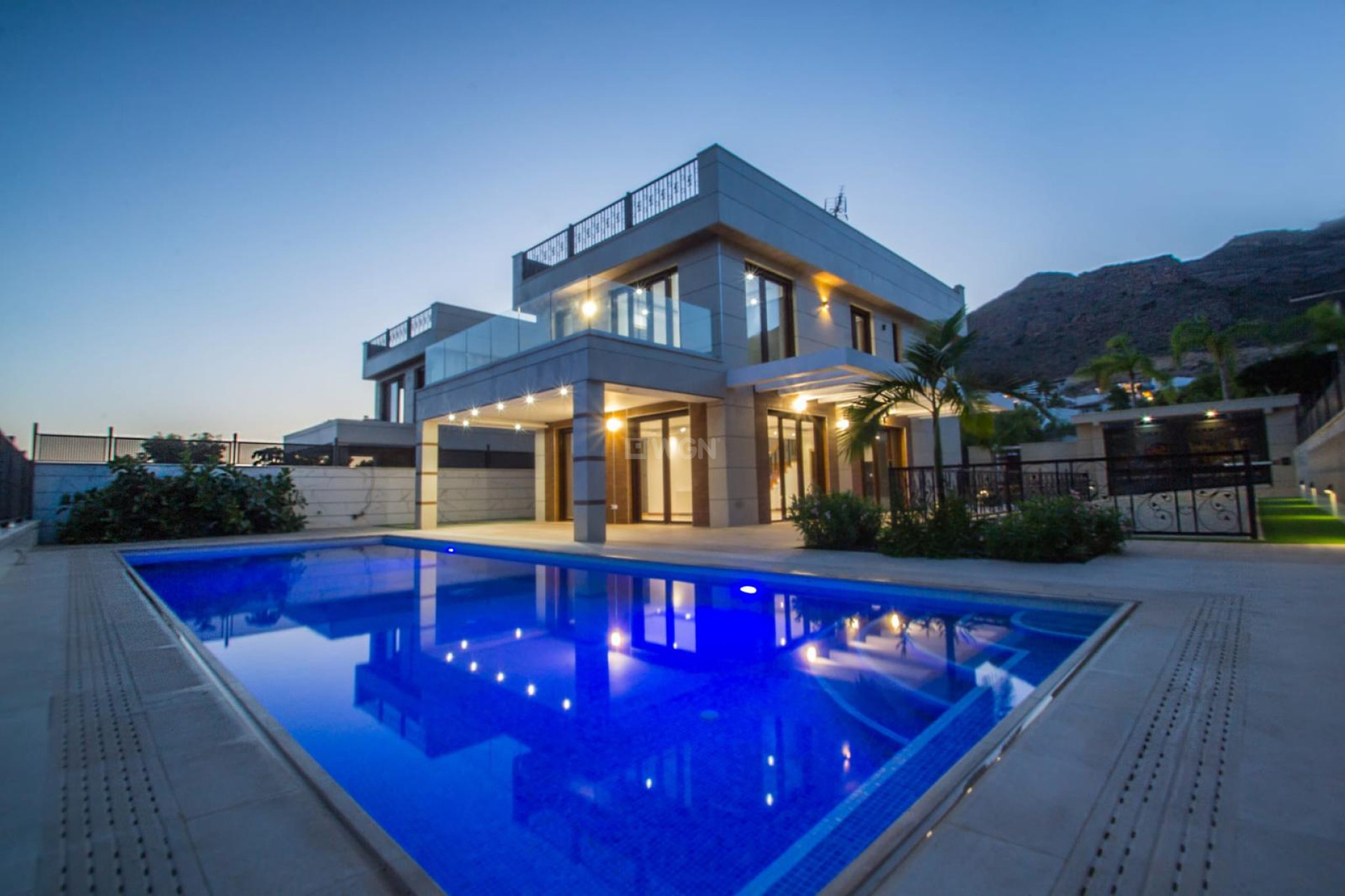 Odsprzedaż - Villa - Finestrat - Costa Blanca