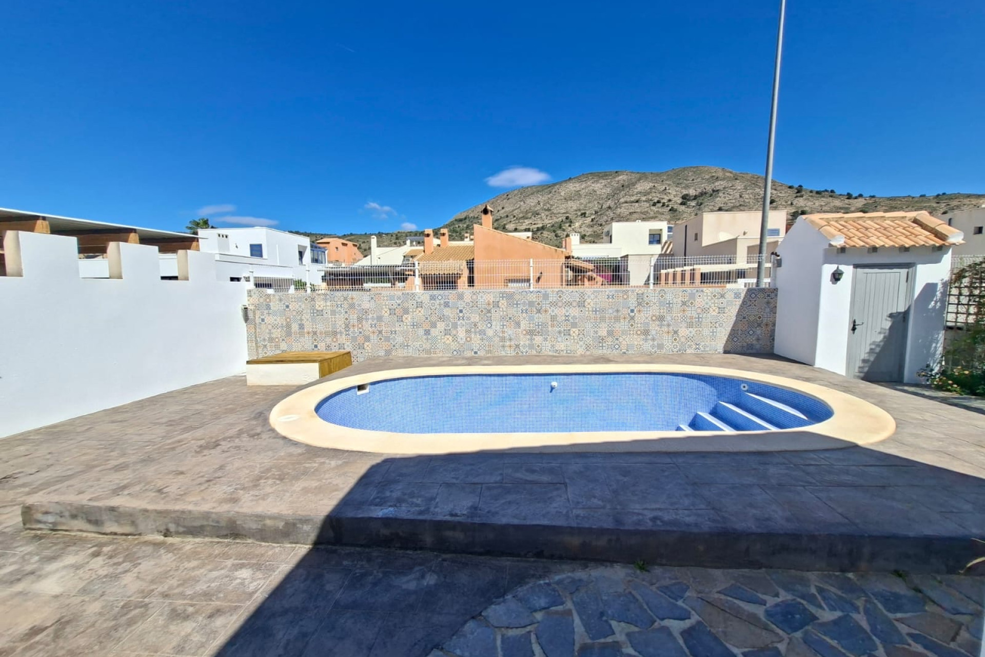 Odsprzedaż - Villa - Fortuna - Inland