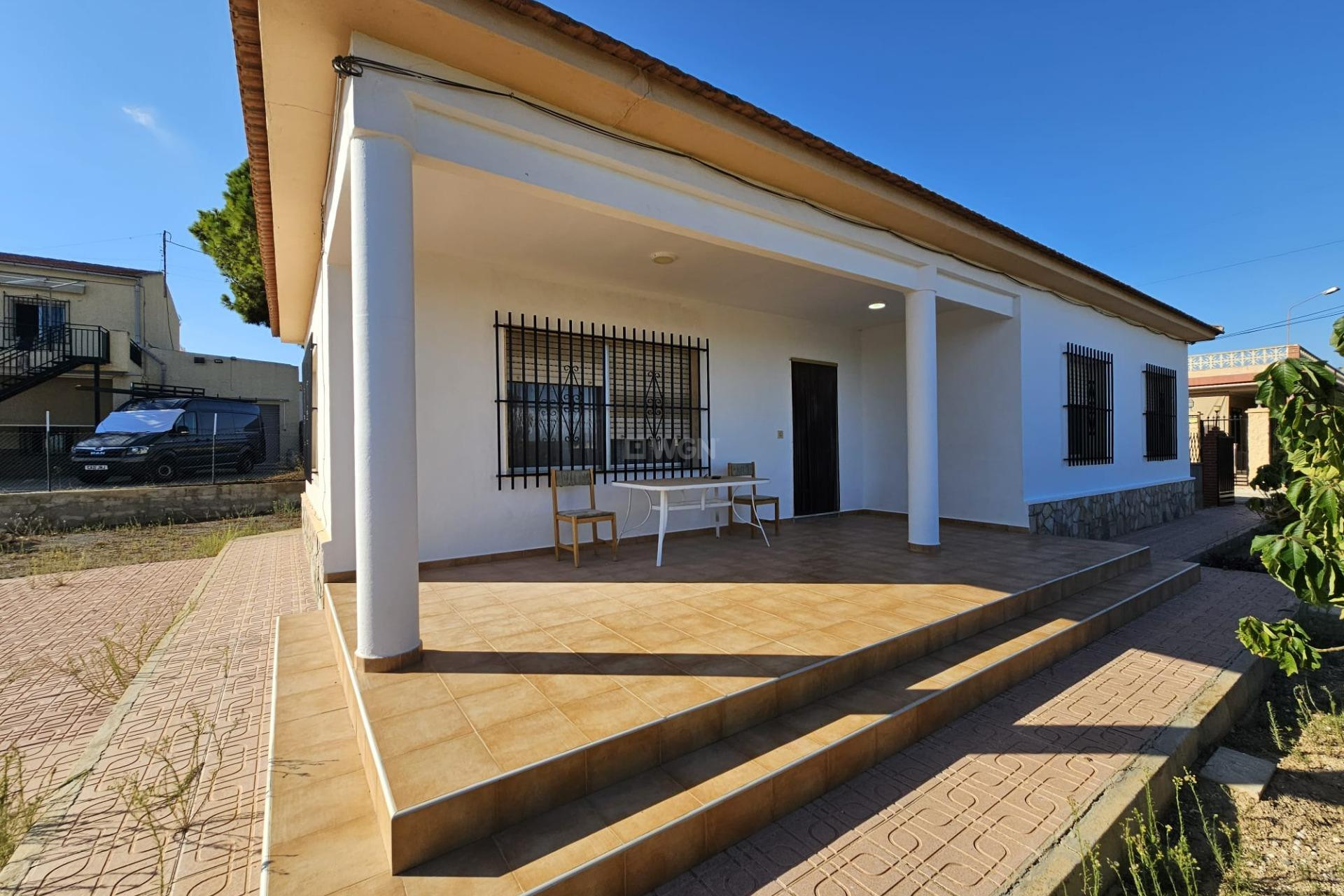 Odsprzedaż - Villa - Guardamar del Segura - Buenavista