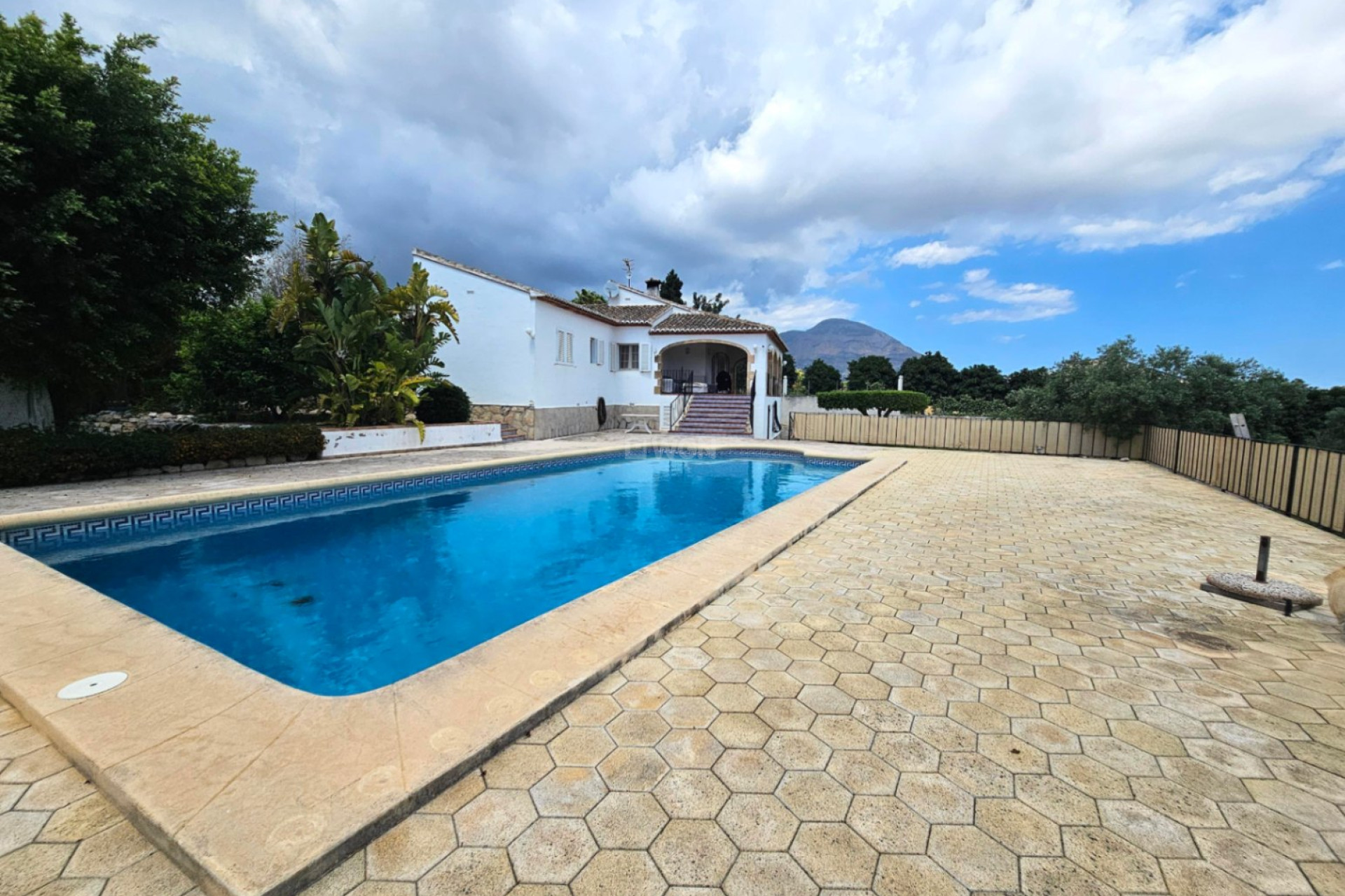 Odsprzedaż - Villa - Jávea - Costa Blanca