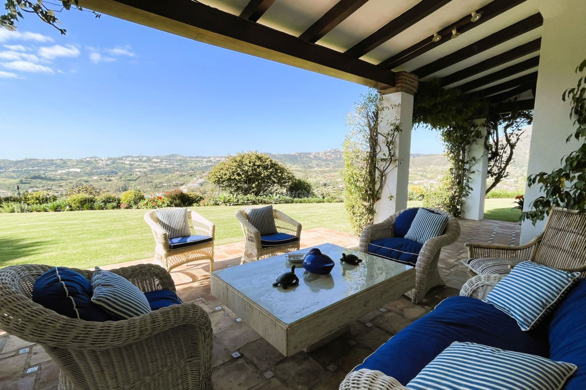 Odsprzedaż - Villa - La Cala de Mijas - Costa del Sol